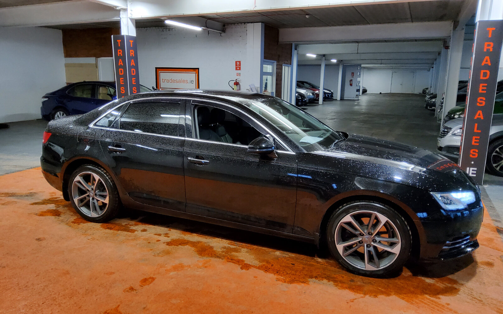 Audi A4 2.0TDI 122HP SE Ultra