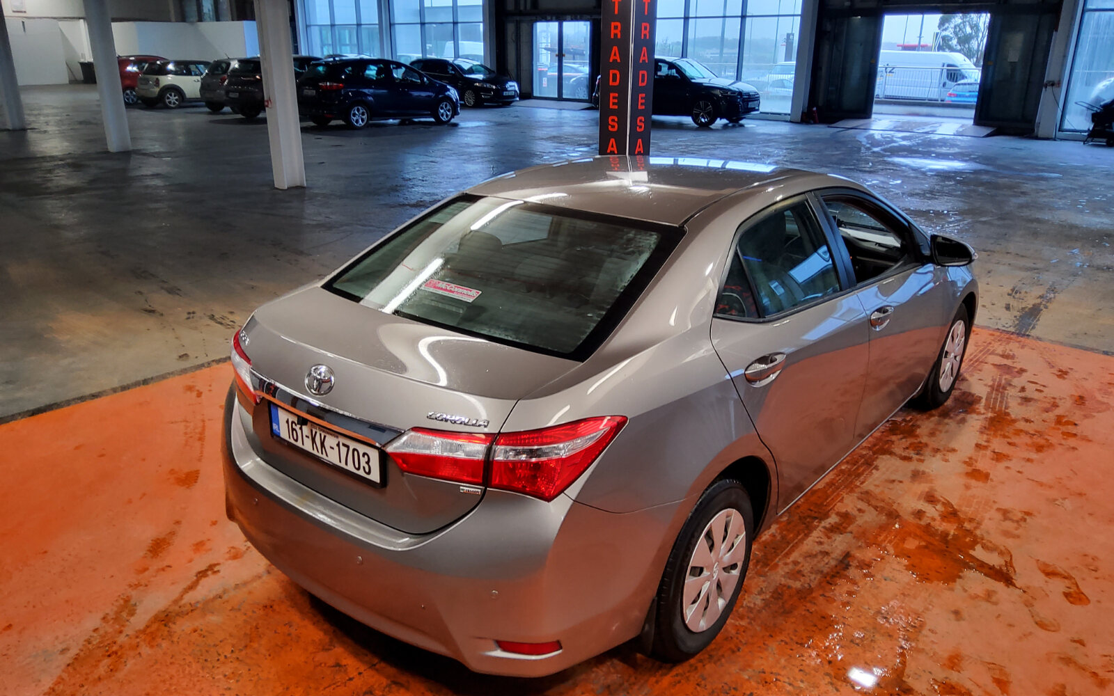 Toyota Corolla D-4D 90 (1.4) Terra