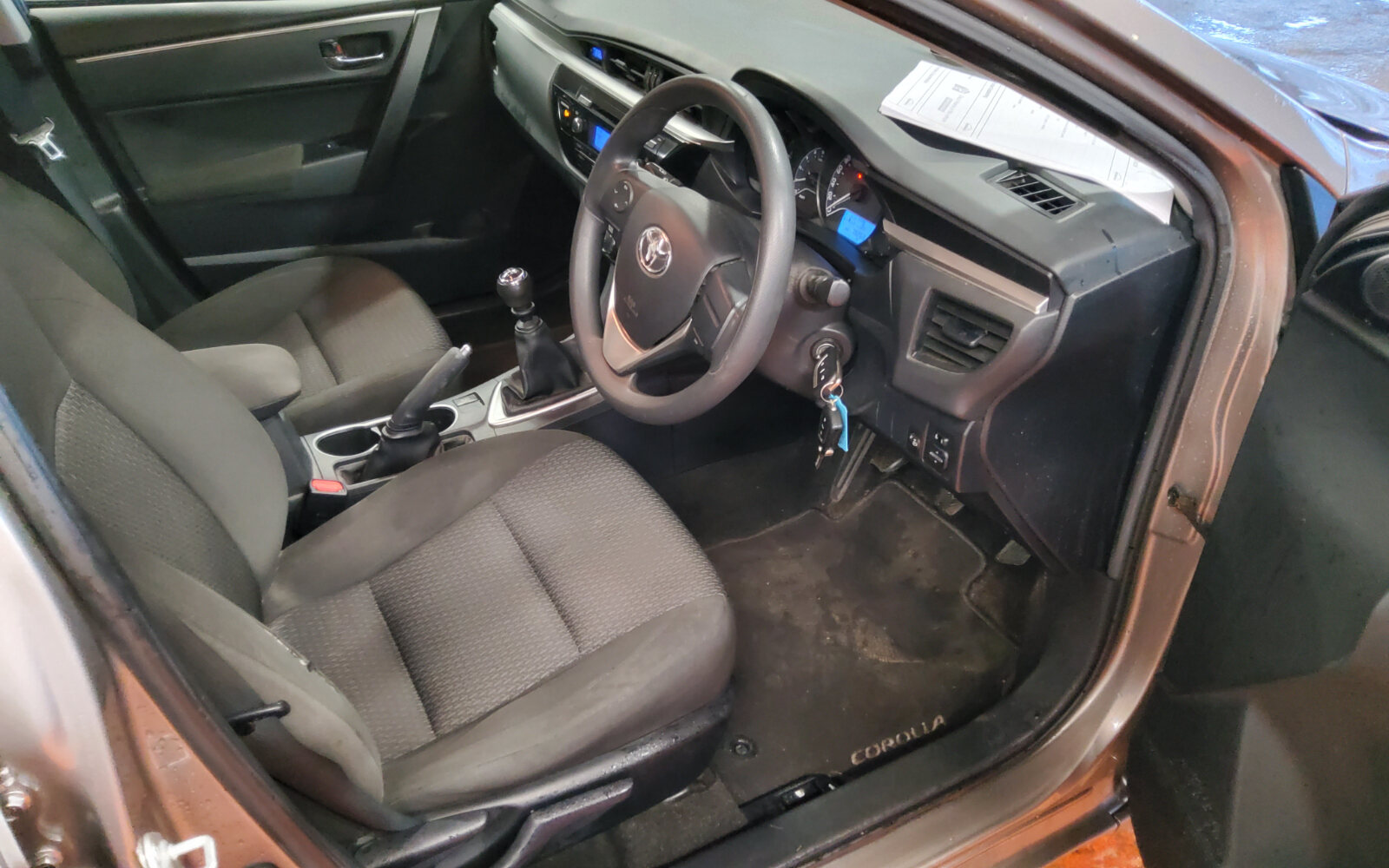 Toyota Corolla D-4D 90 (1.4) Terra