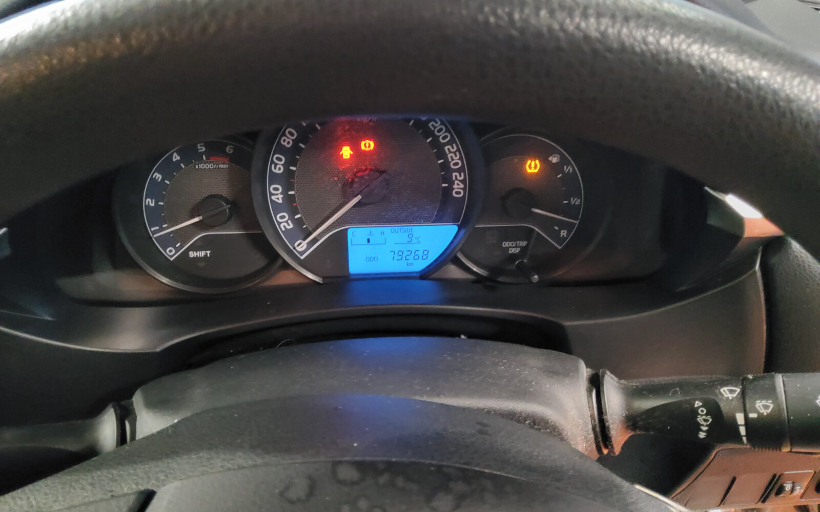 Toyota Corolla D-4D 90 (1.4) Terra