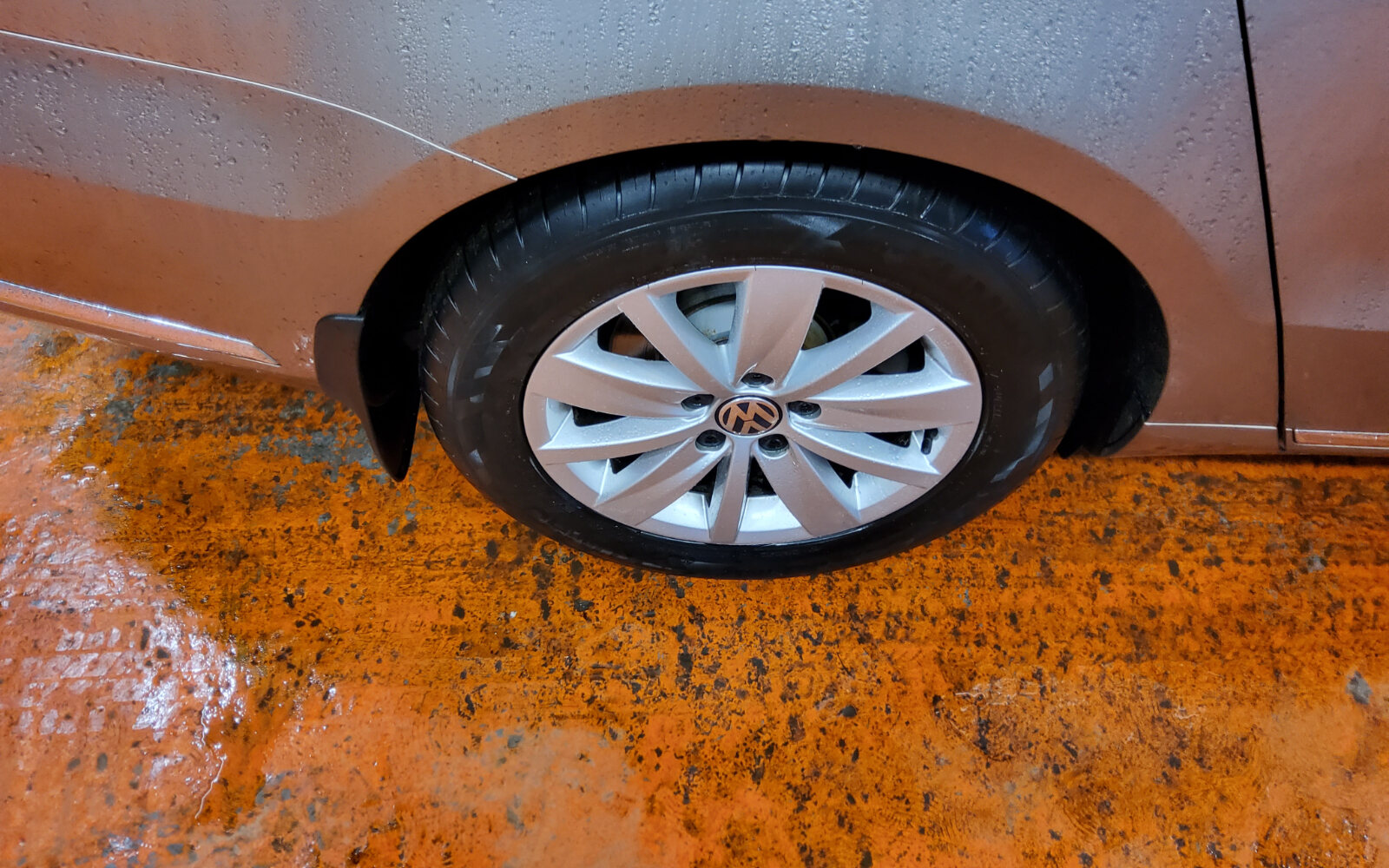 Volkswagen Passat 1.6 TDI COMFORTLINE BLUEMOTION TECH