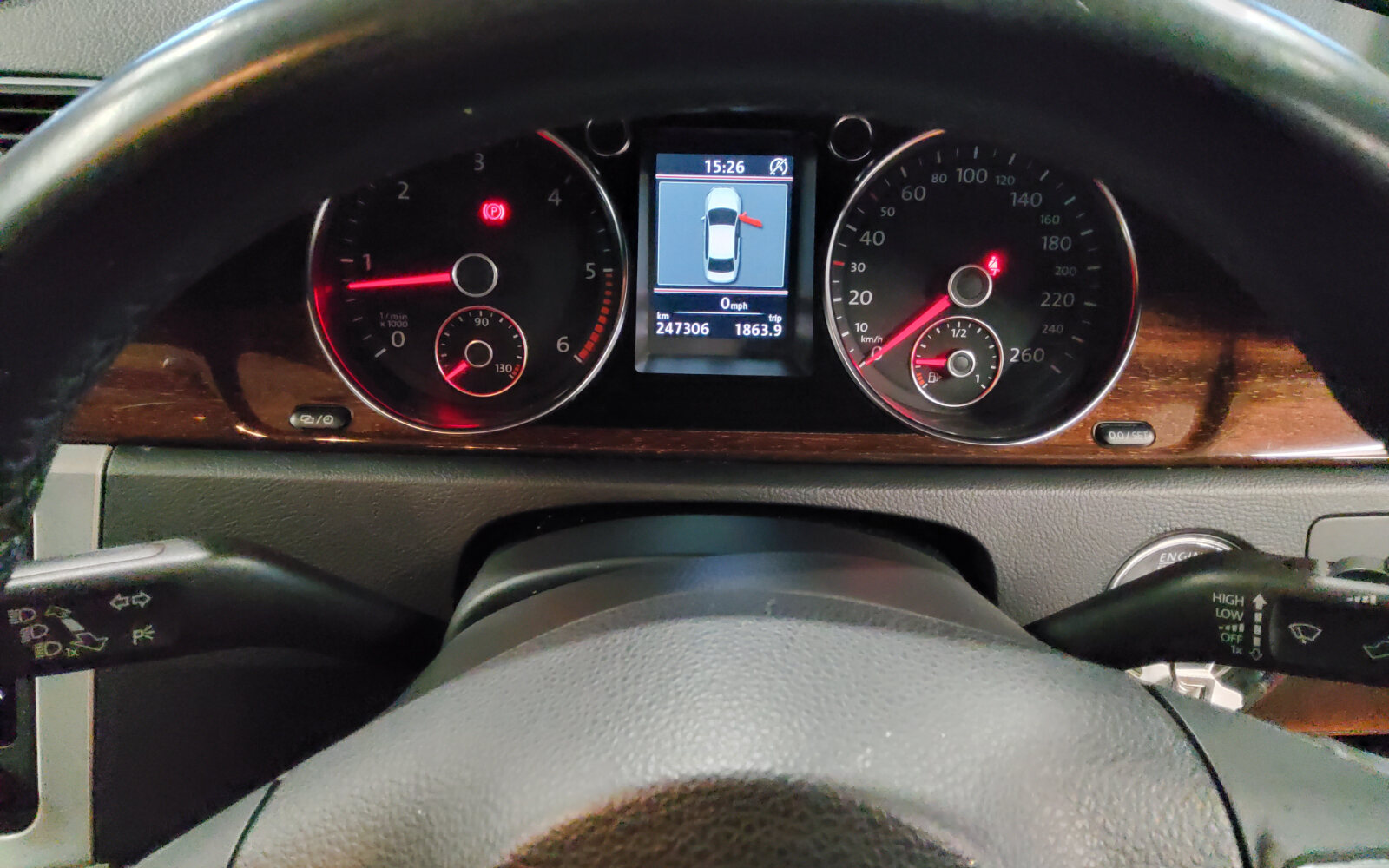 Volkswagen Passat 1.6 TDI COMFORTLINE BLUEMOTION TECH