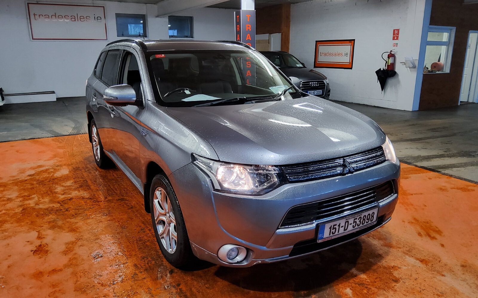Mitsubishi Outlander PHEV Intense+