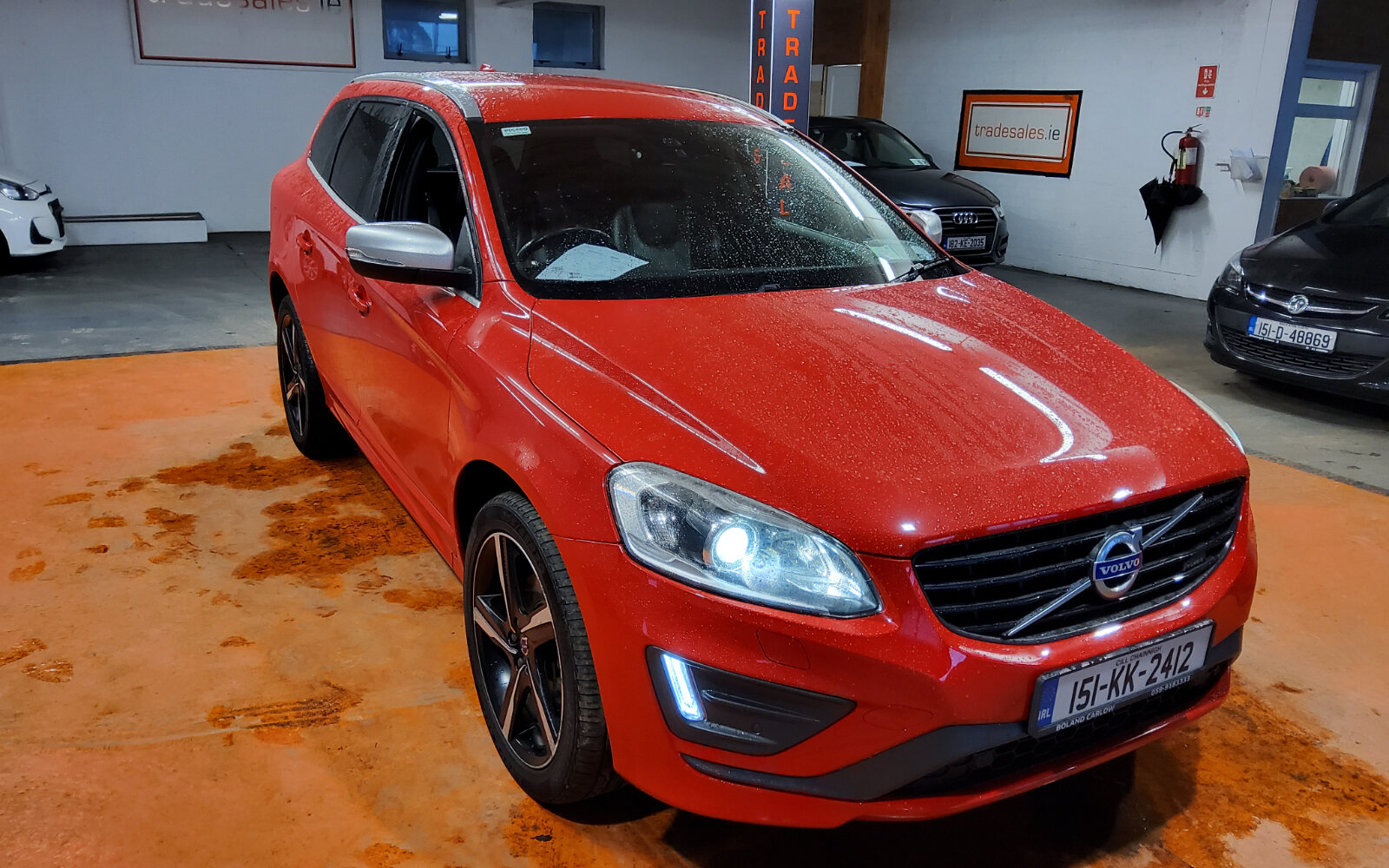 Volvo XC60 D4 (181hp) FWD R-Design