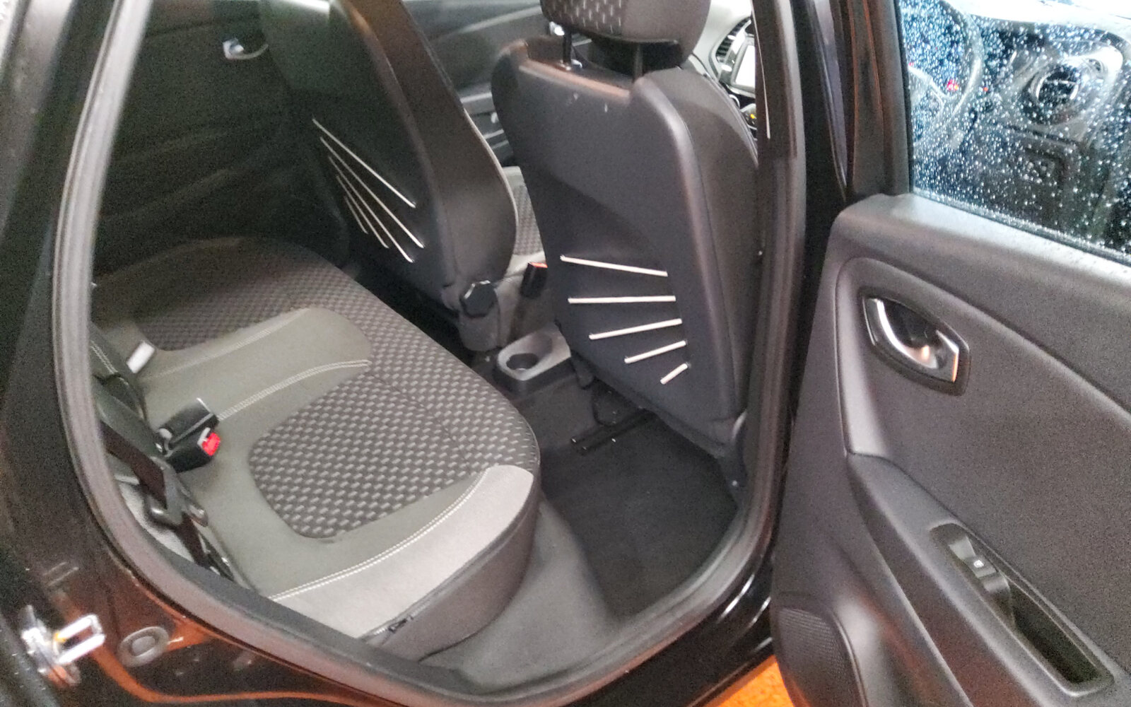 Renault Captur dCi 90 SIGNATURE X NAV