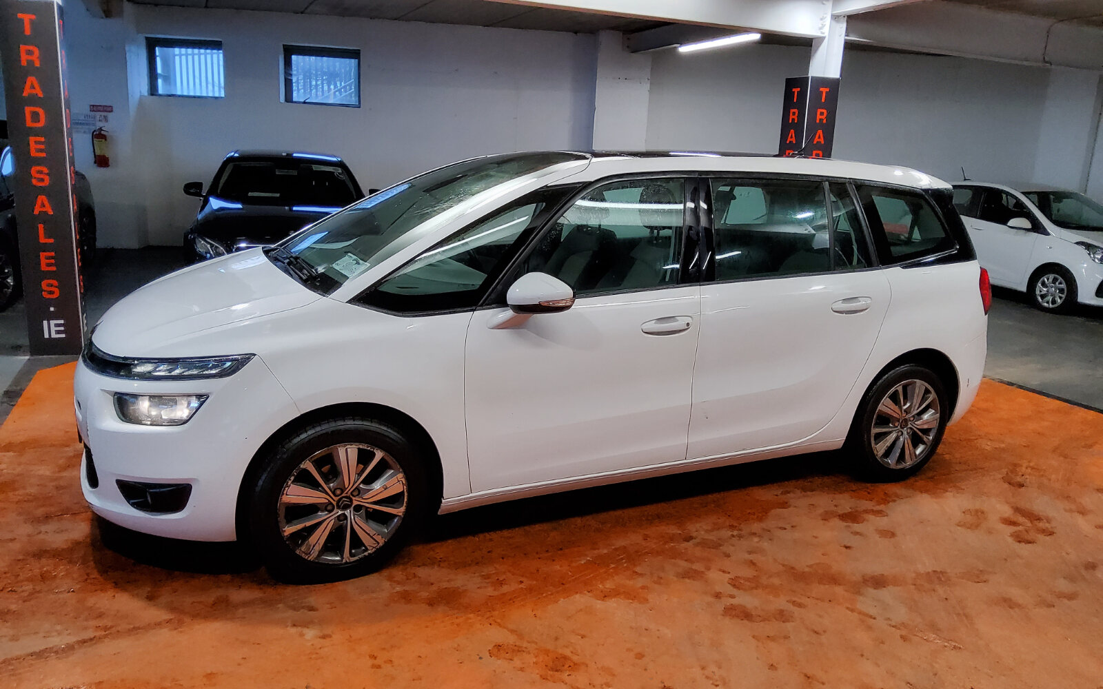 Citroen C4 Picasso 1.6 e-HDi 115 manual 6-speed Exclusive