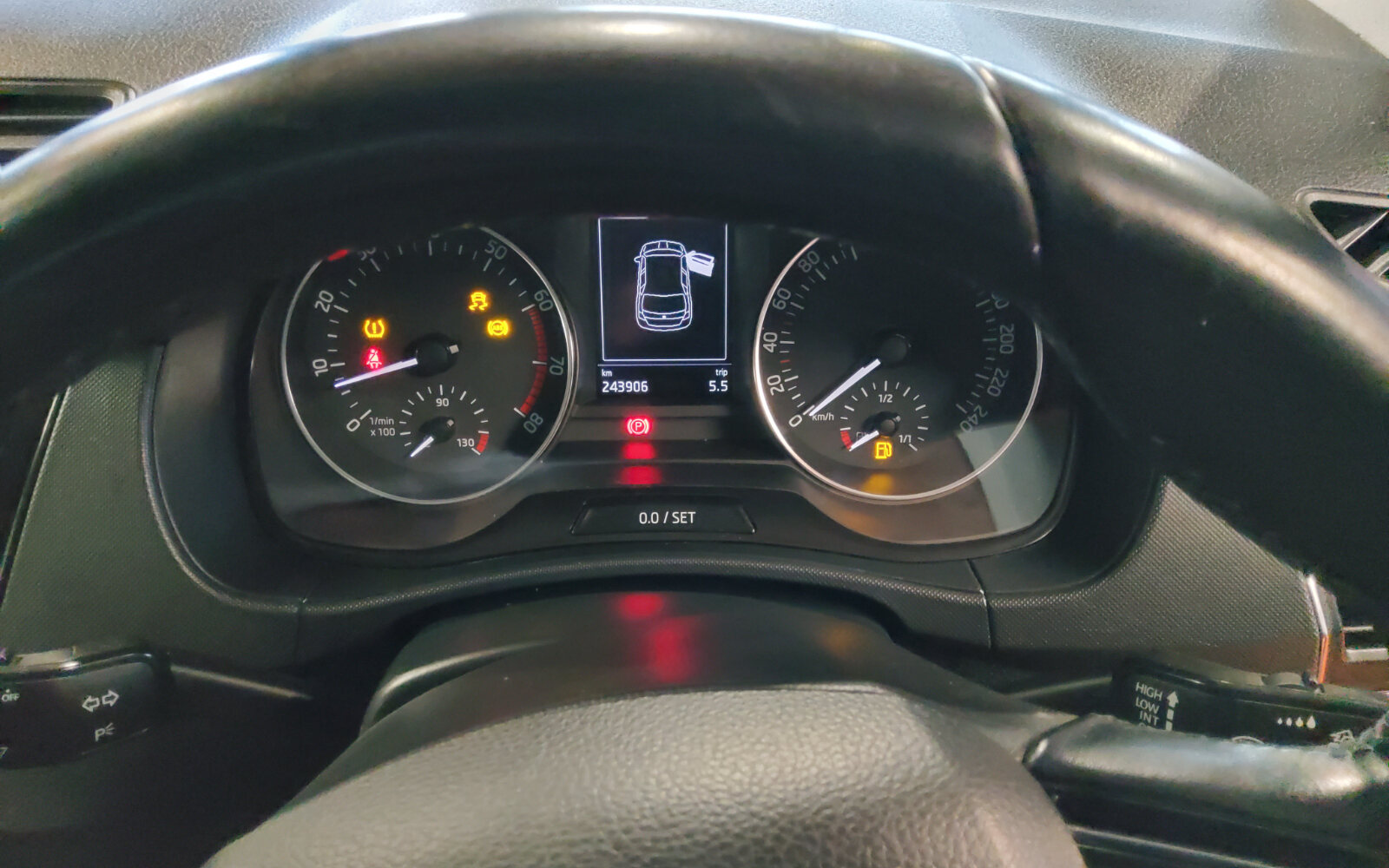 Skoda Fabia 1.2 TSI 90 BHP AMBITION