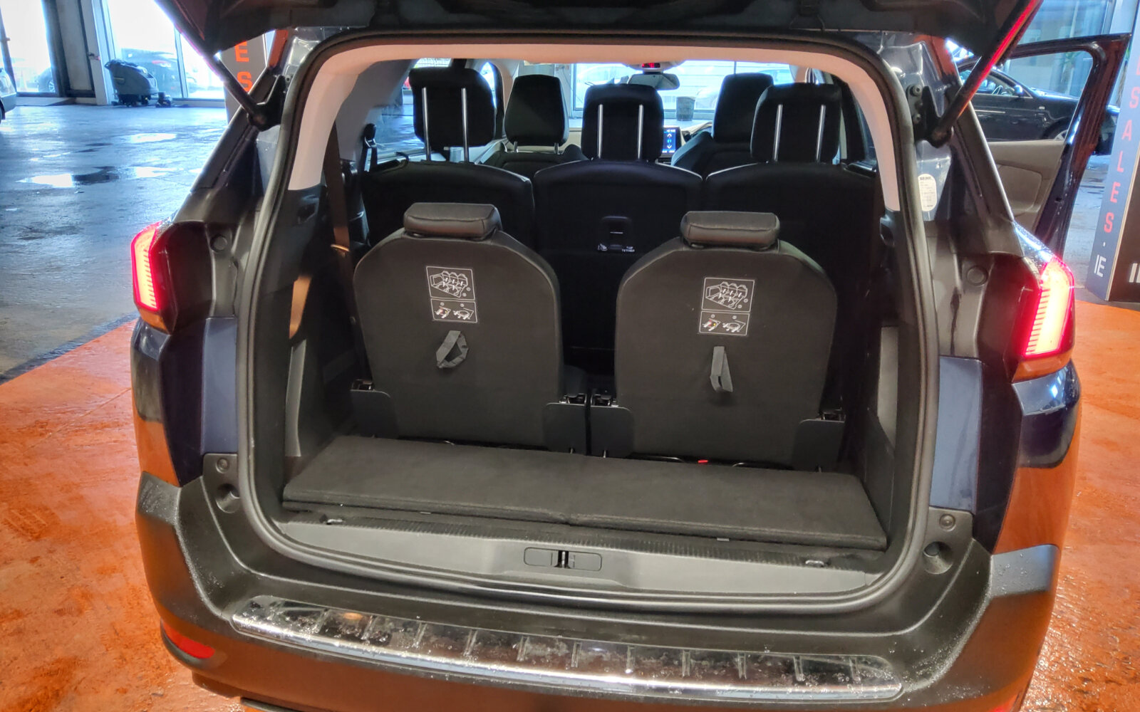 Peugeot 5008 1.5 BlueHDi 130bhp Allure Auto