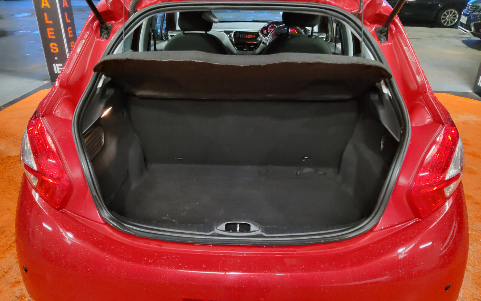 Peugeot 208 1.0 68 bhp Access