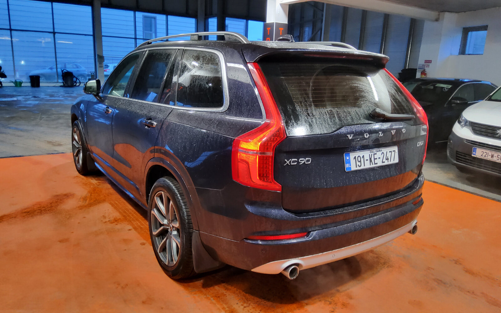 Volvo XC90 D5 (235hp) AWD Momentum Geartronic