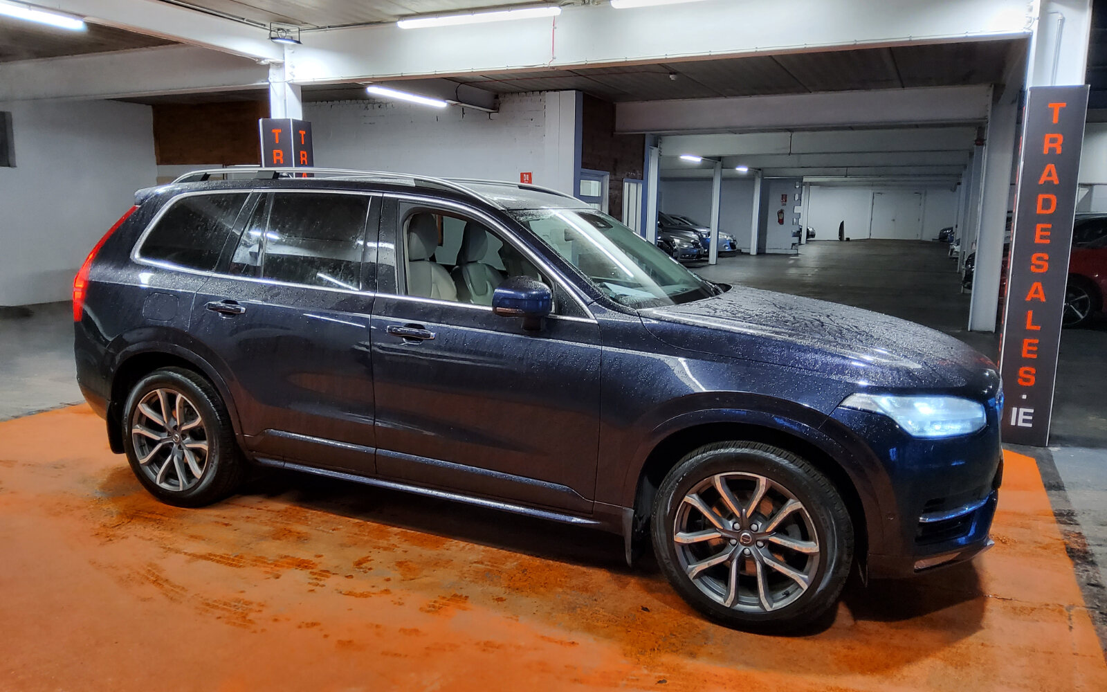 Volvo XC90 D5 (235hp) AWD Momentum Geartronic