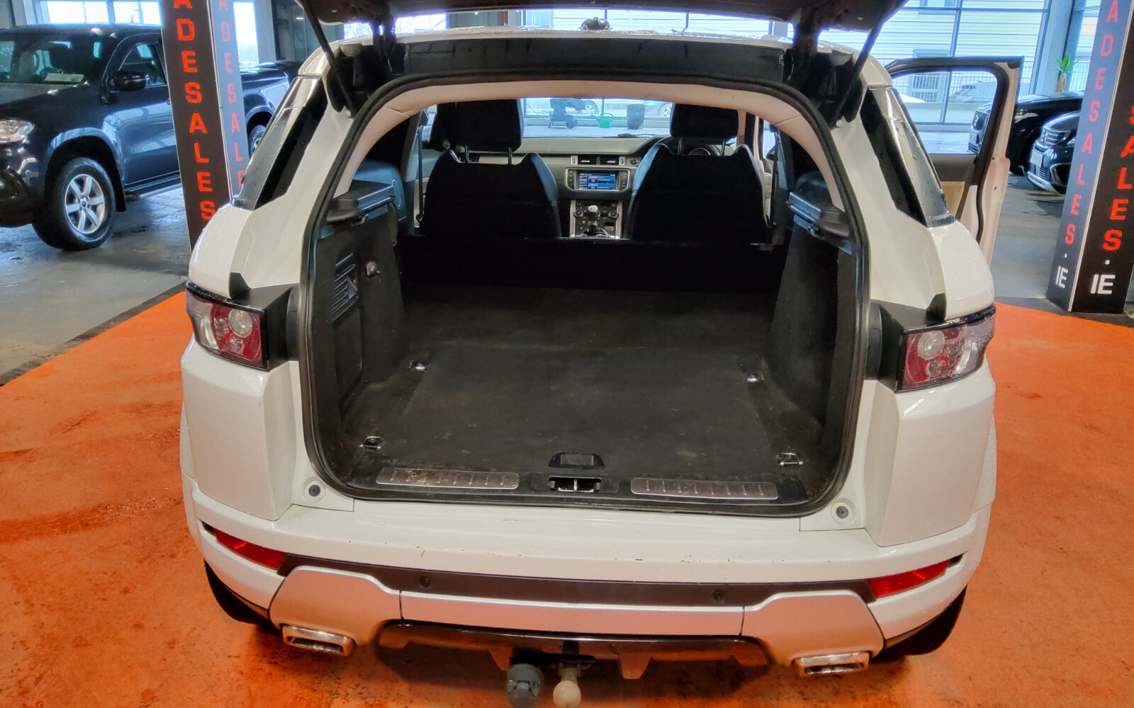 Land Rover Range Rover Evoque 2.2 TD4 150HP 4WD DYNAMIC