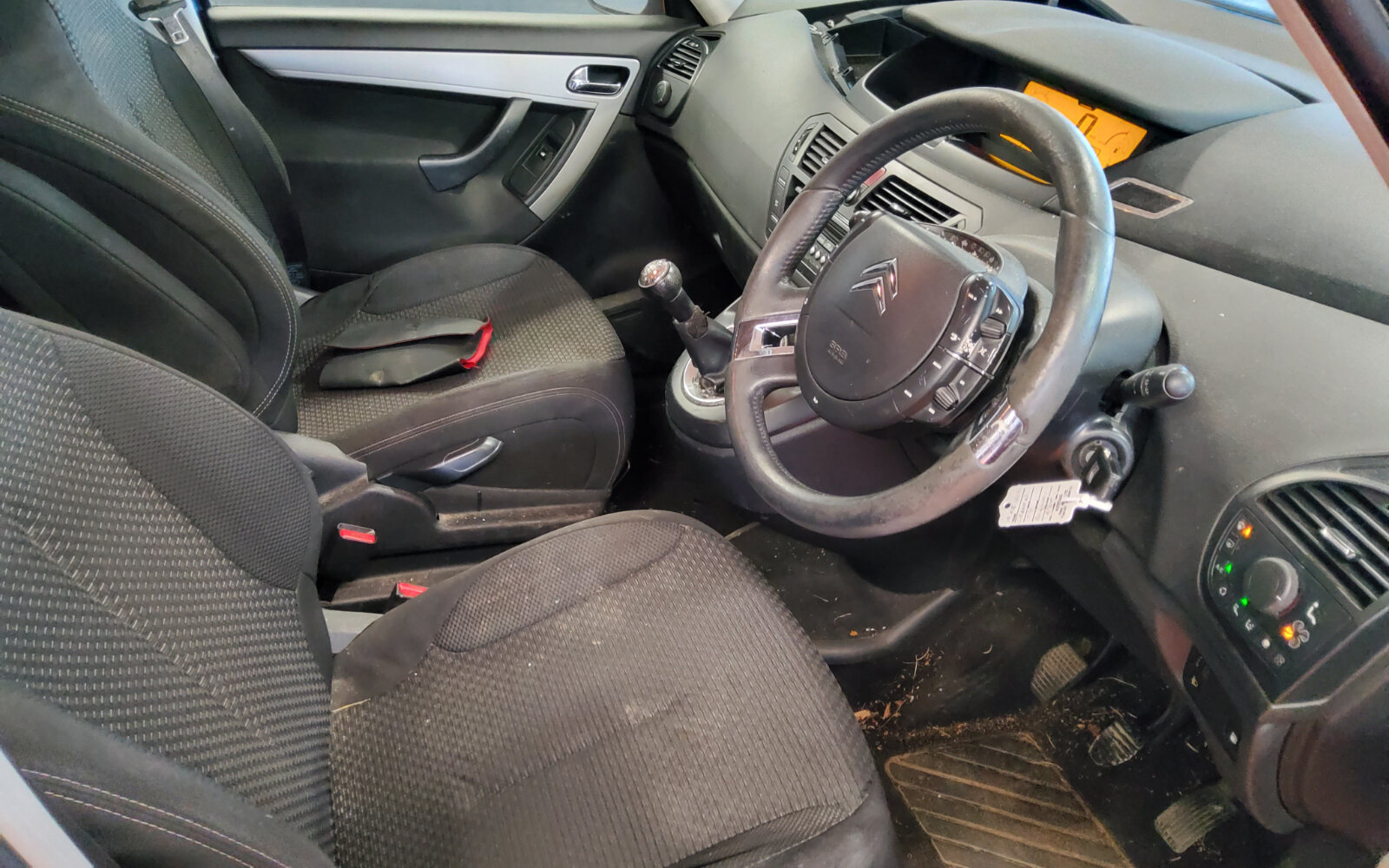 Citroen C4 Picasso 1.6HDi 90HP VTR+