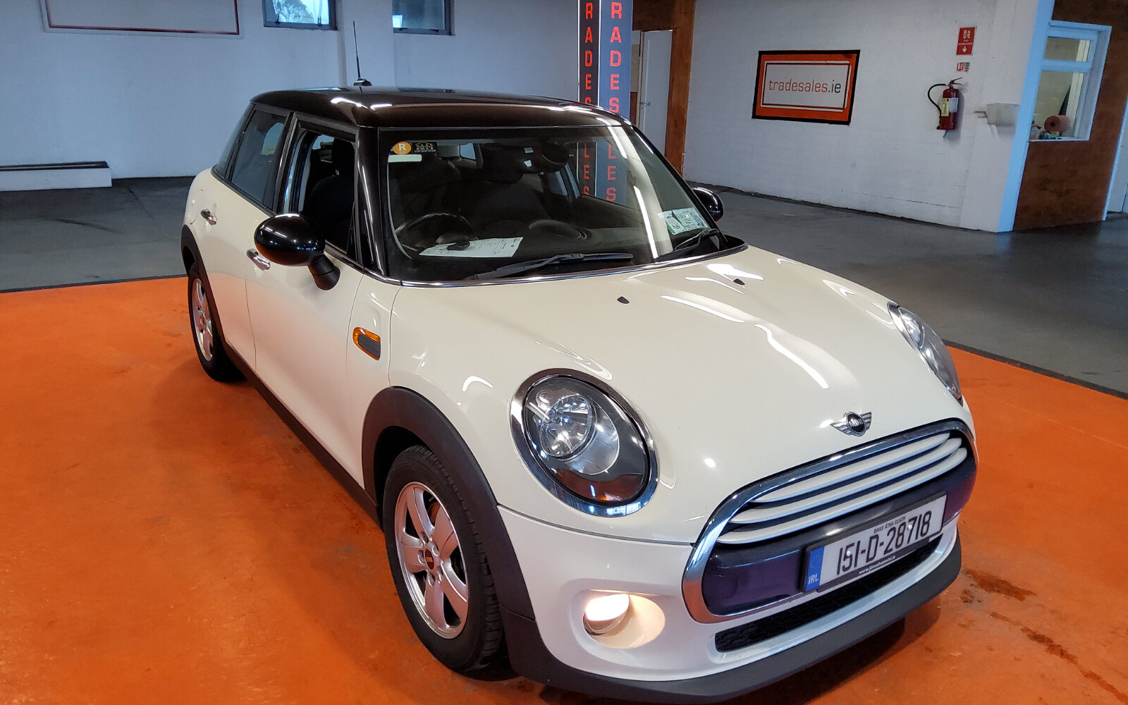 Mini Cooper Cooper D Auto