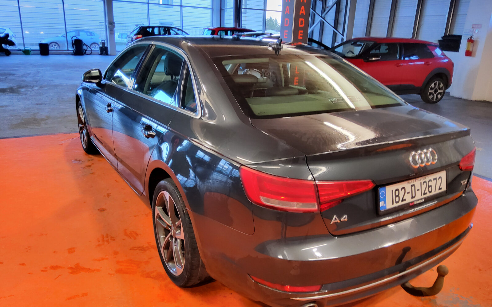 Audi A4 2.0TDI 122HP SE Ultra