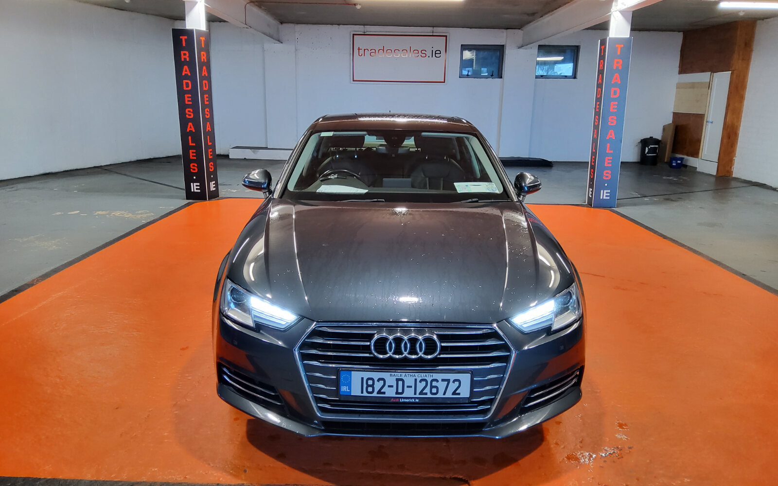 Audi A4 2.0TDI 122HP SE Ultra