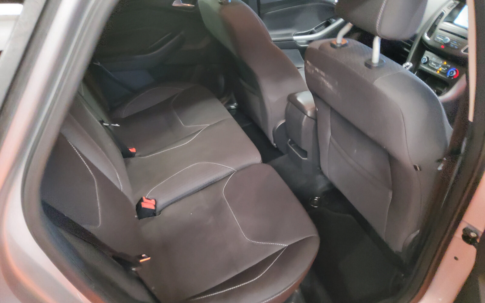 Ford Focus 1.0 Ecoboost 100PS Zetec