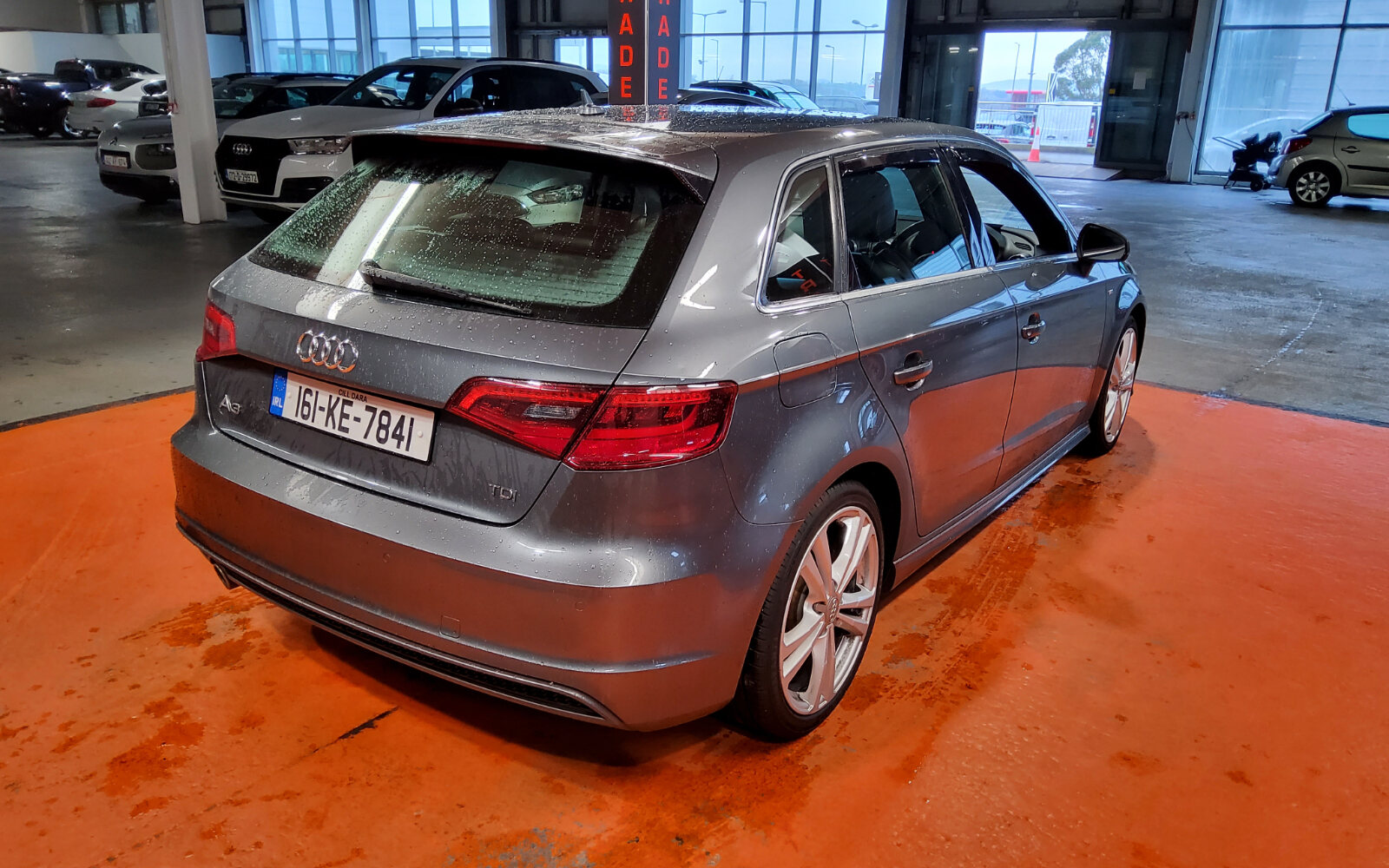 Audi A3 1.6 TDI S LINE