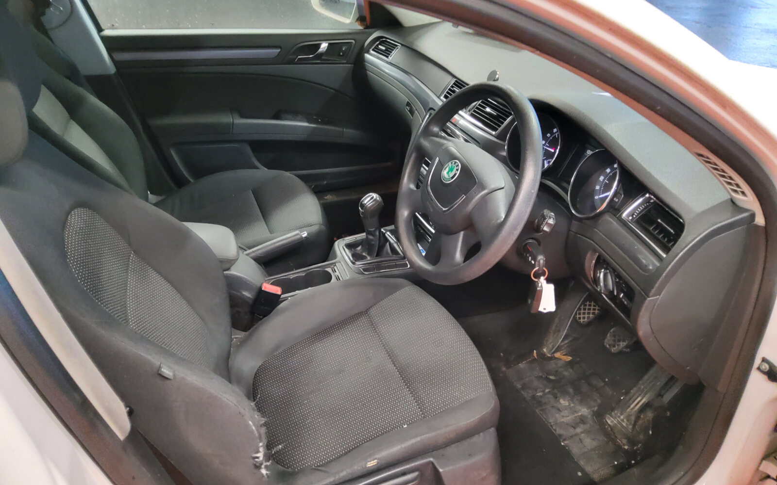 Skoda Superb 2.0 TDI 140hp COMFORT