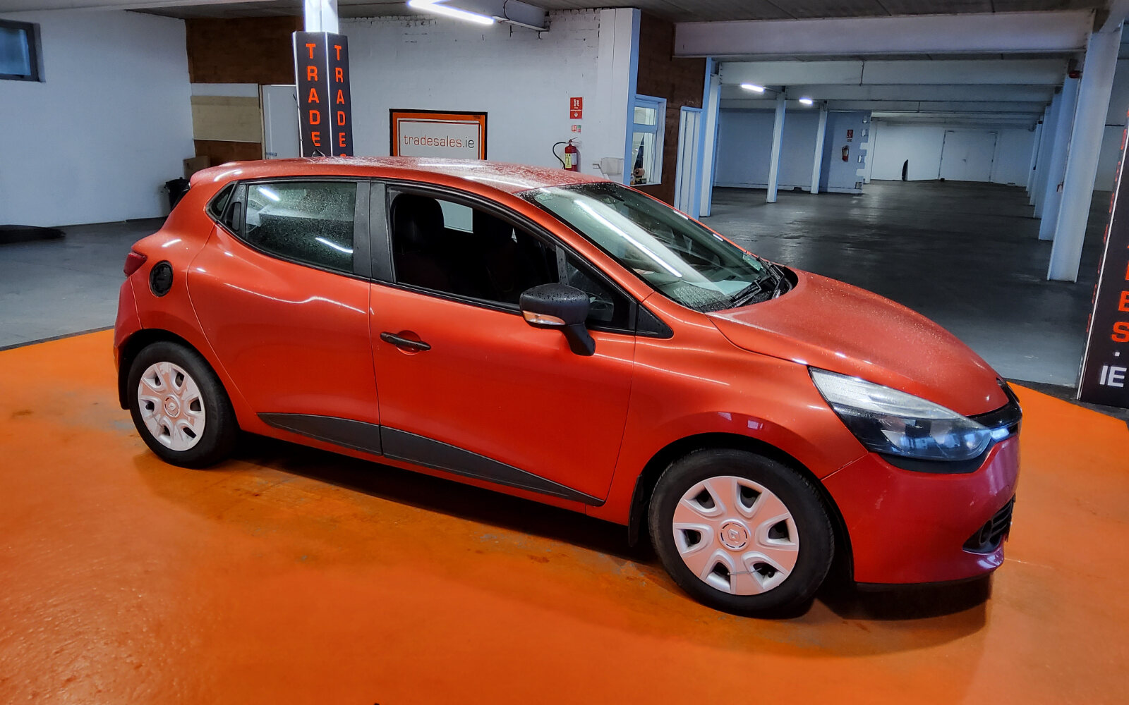 Renault Clio 1.2 16V 75 EXPRESSION