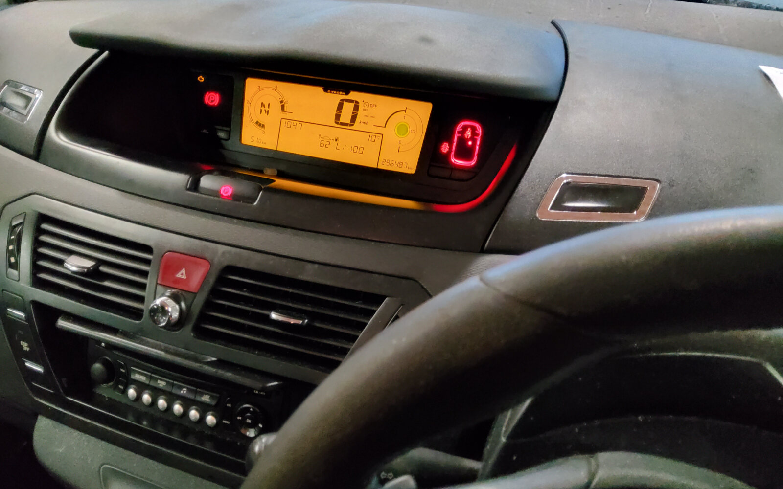 Citroen C4 Picasso 1.6HDi 90HP VTR+