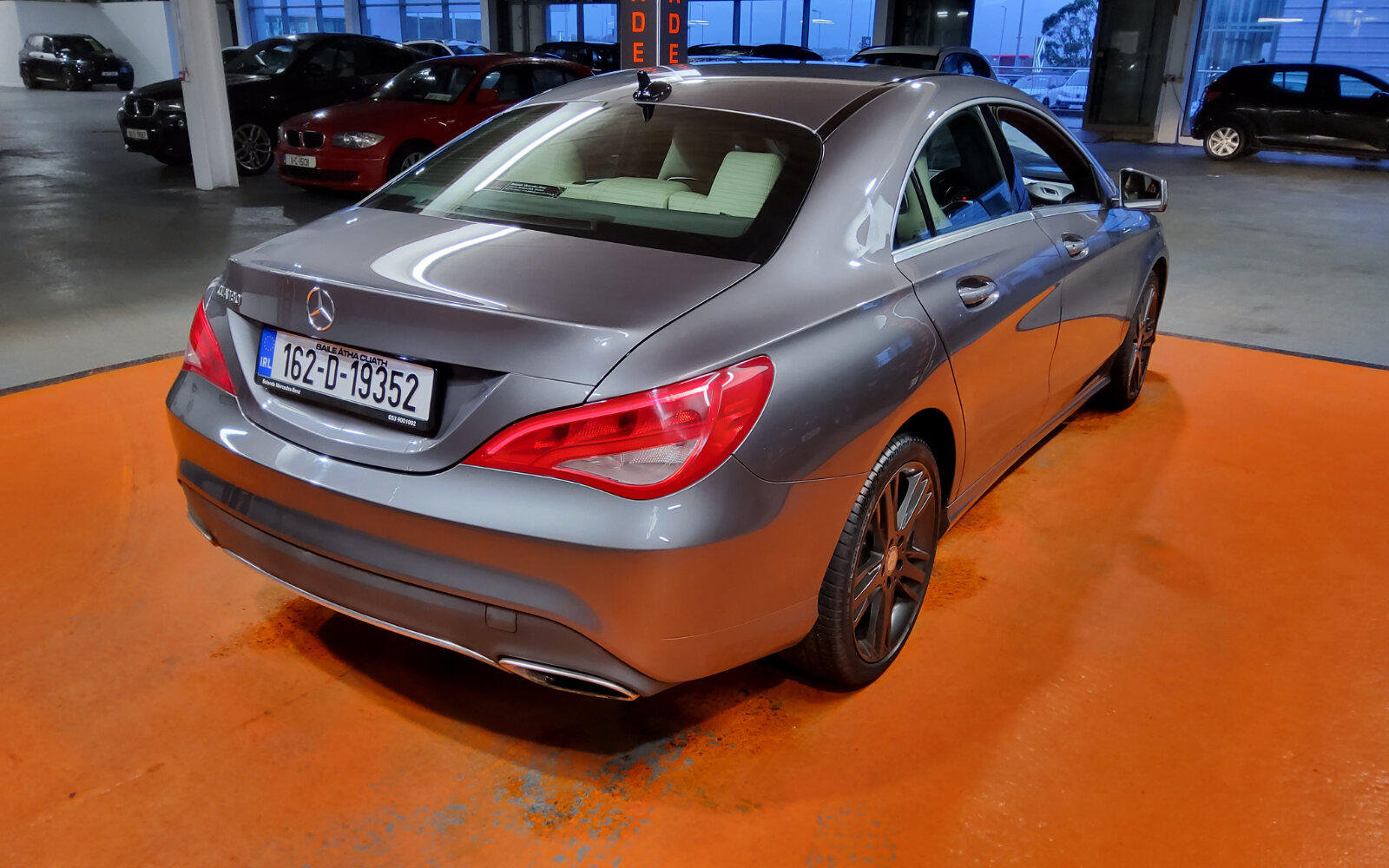 Mercedes-Benz CLA 180 URBAN