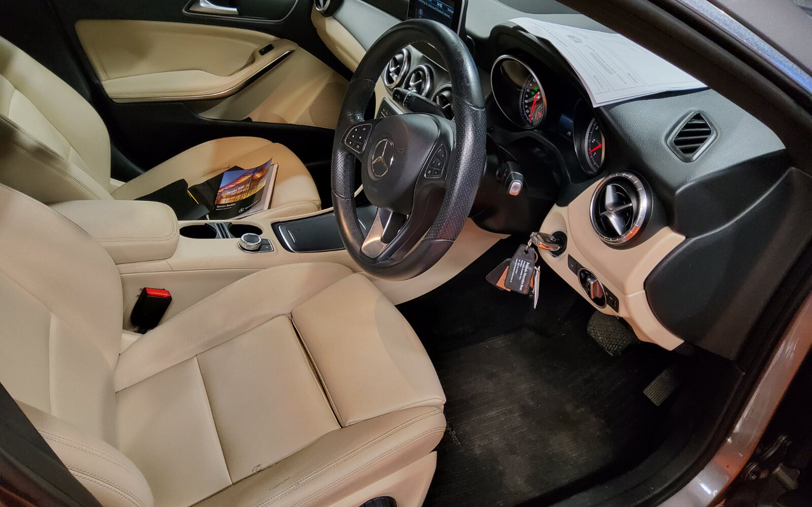 Mercedes-Benz CLA 180 URBAN