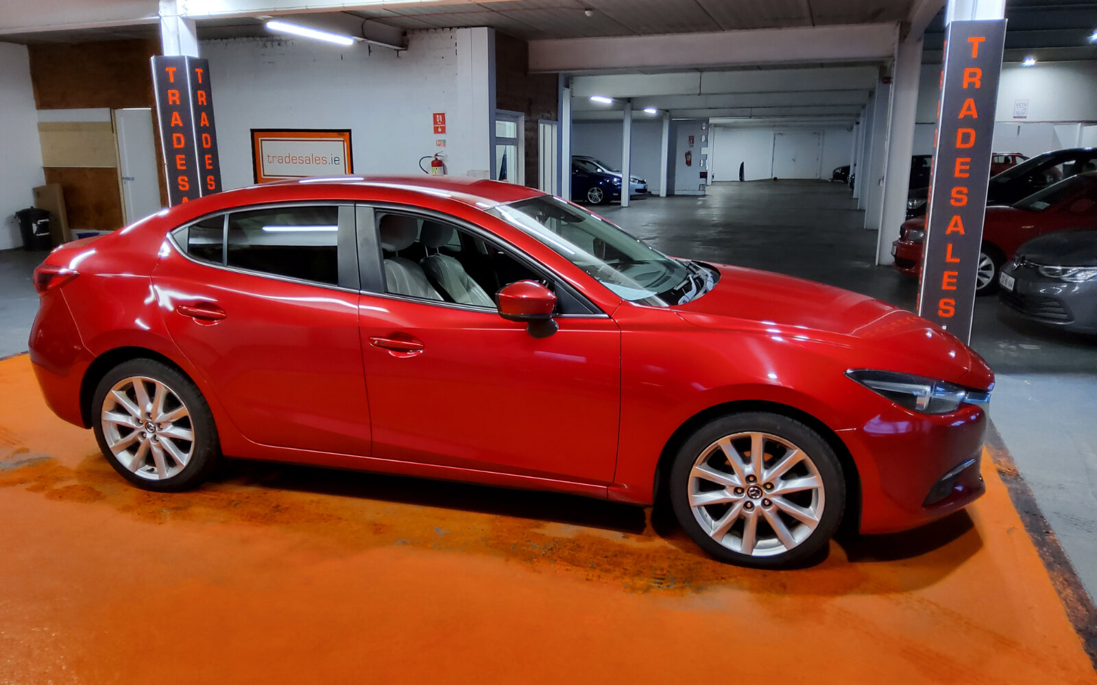 Mazda Mazda3 1.5D 4DR (105ps) PLATINUM BL