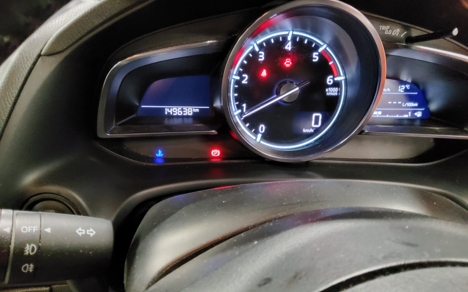 Mazda Mazda3 1.5D 4DR (105ps) PLATINUM BL