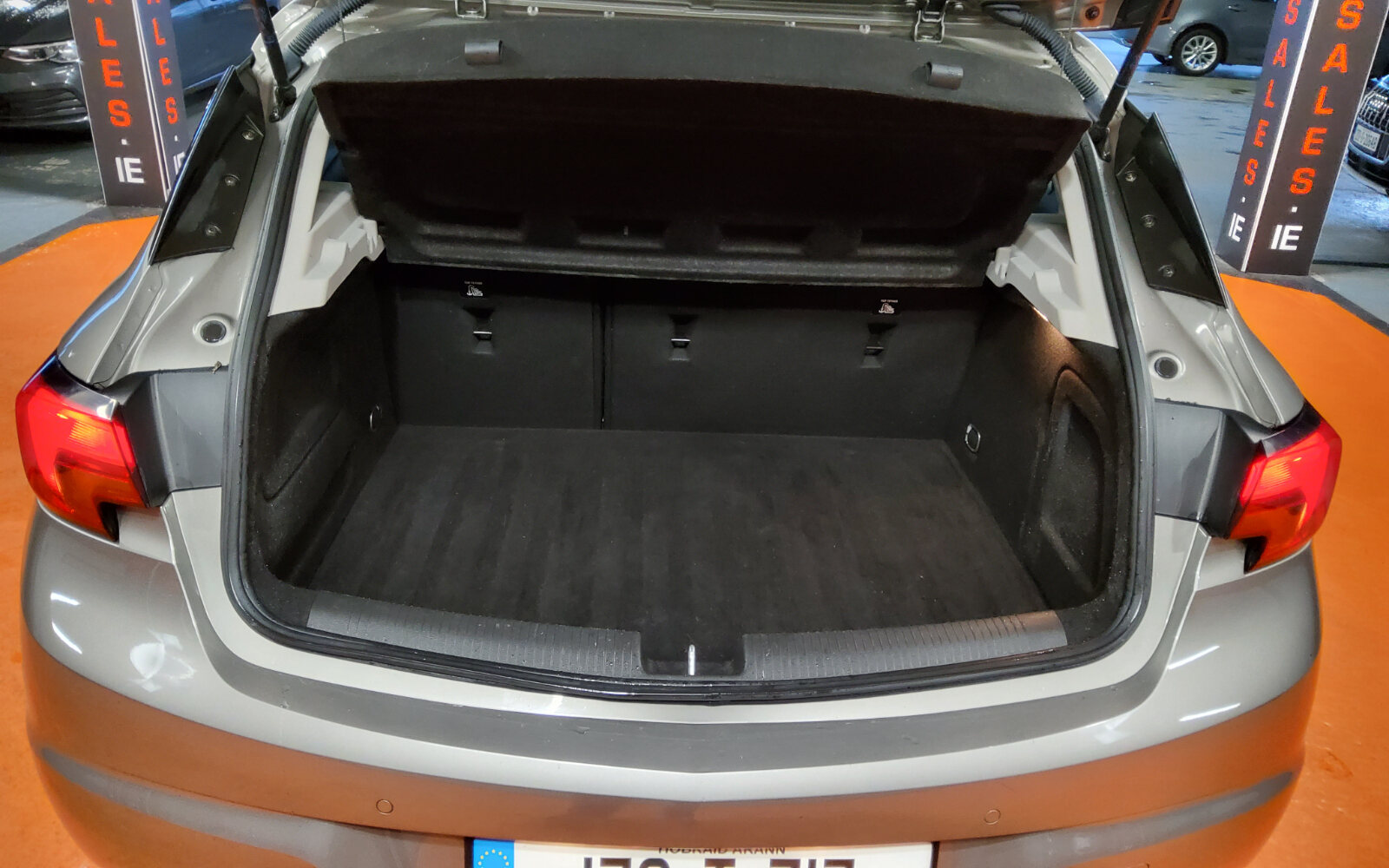 Opel Astra 1.6CDTi 110PS SC