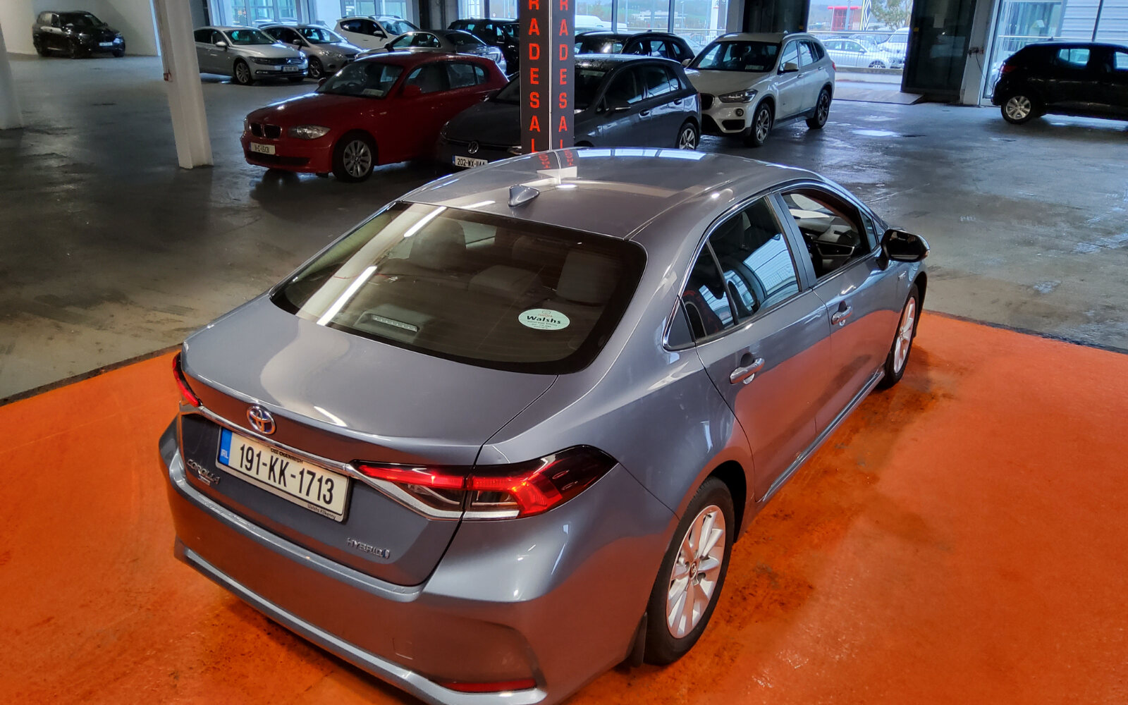 Toyota Corolla 1.8 Hybrid Luna Saloon