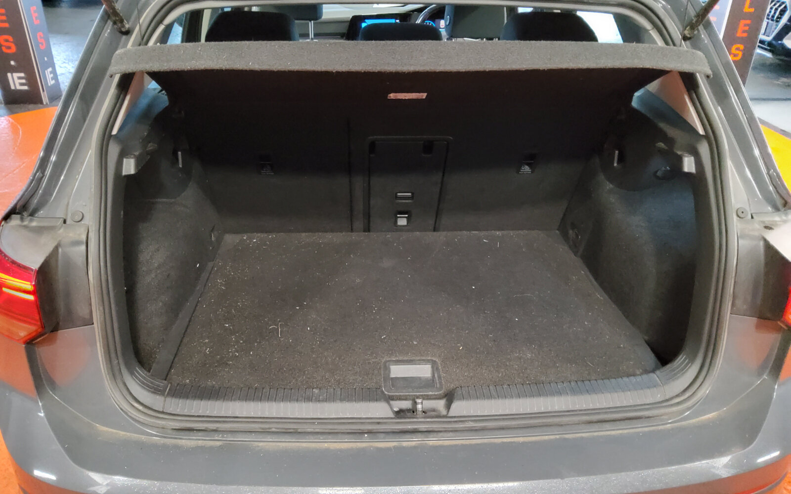 Volkswagen Golf 1.0 TSI 110HP Life