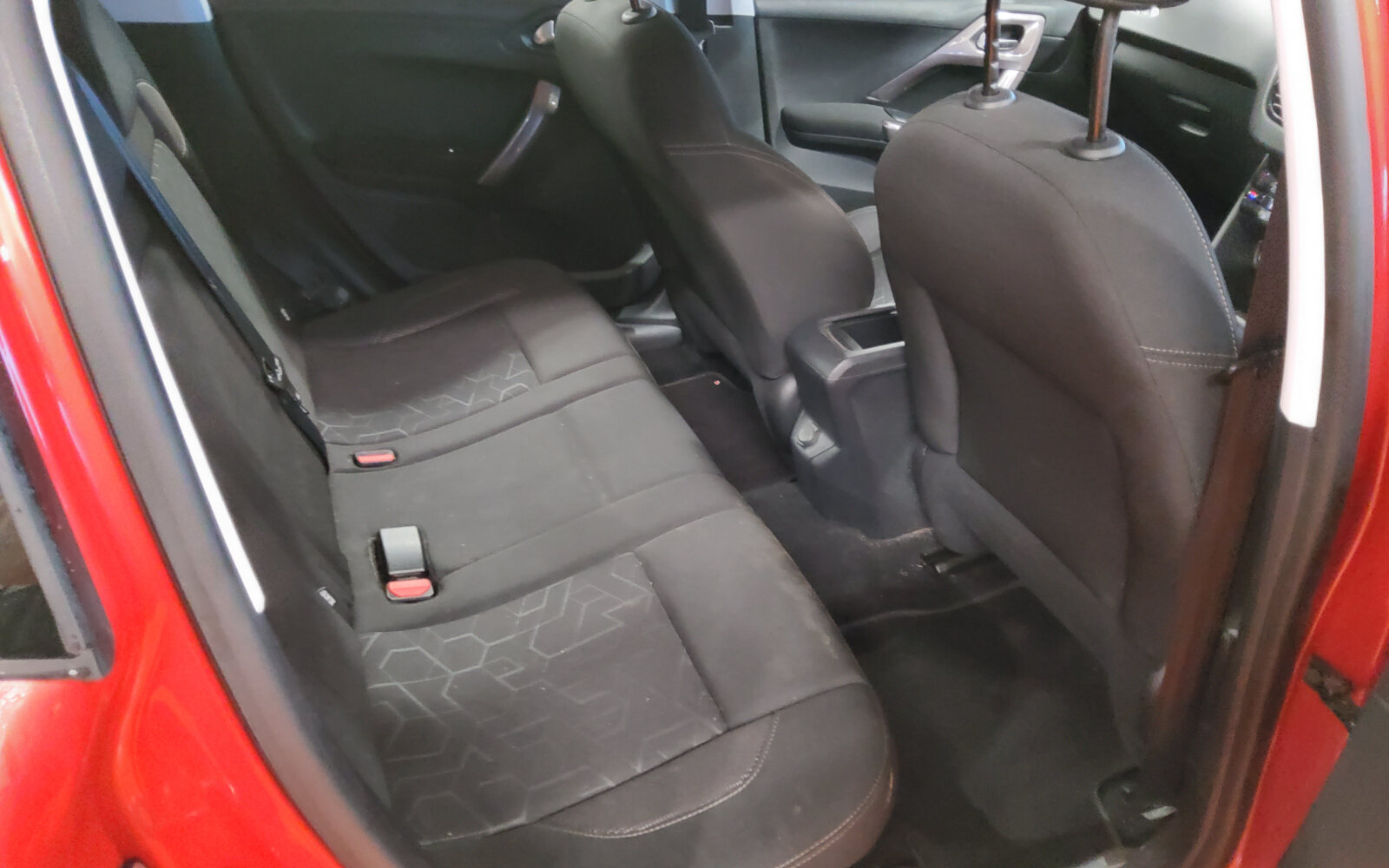 Peugeot 2008 1.6 Blue Hdi 75bhp Active