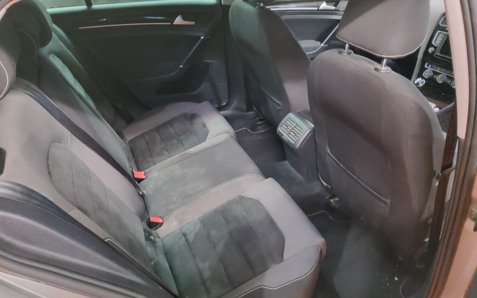 Volkswagen Golf 1.6 TDI 3DR 110HP Highline