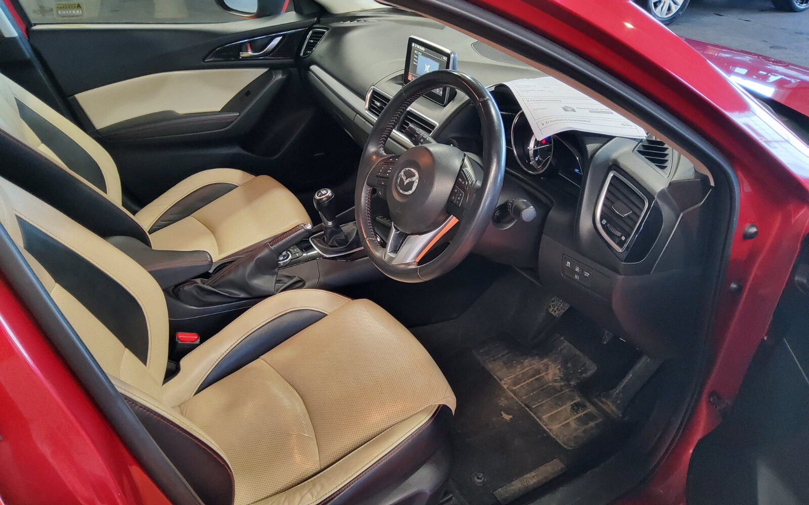 Mazda Mazda3 2.2D 4DR (150ps) PLATINUM LS