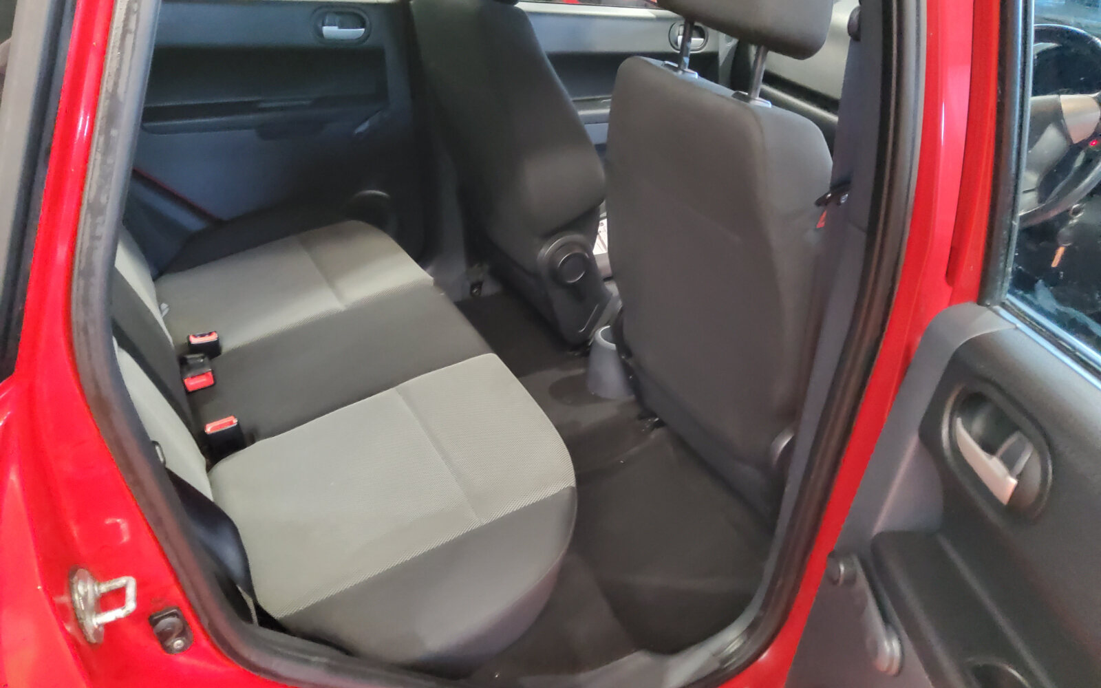 Mitsubishi Colt 1.1L Invite Cleartec