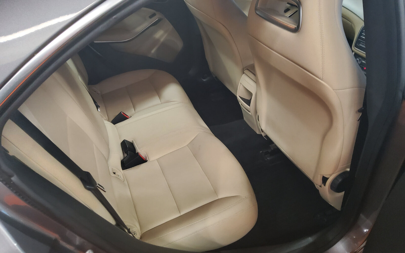 Mercedes-Benz CLA 180 D URBAN A/T