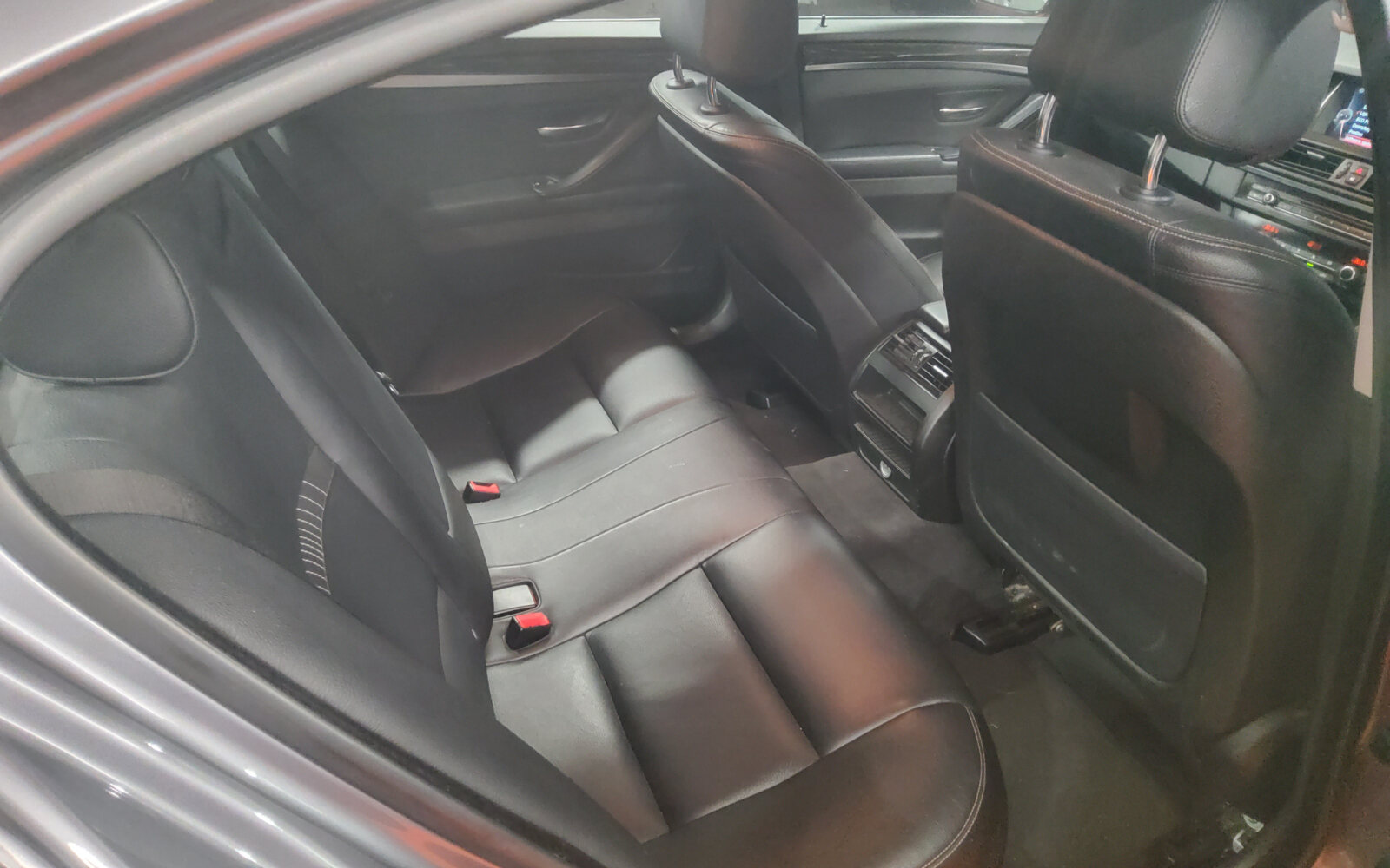 BMW 5-Series 520D LUXURY AUTO