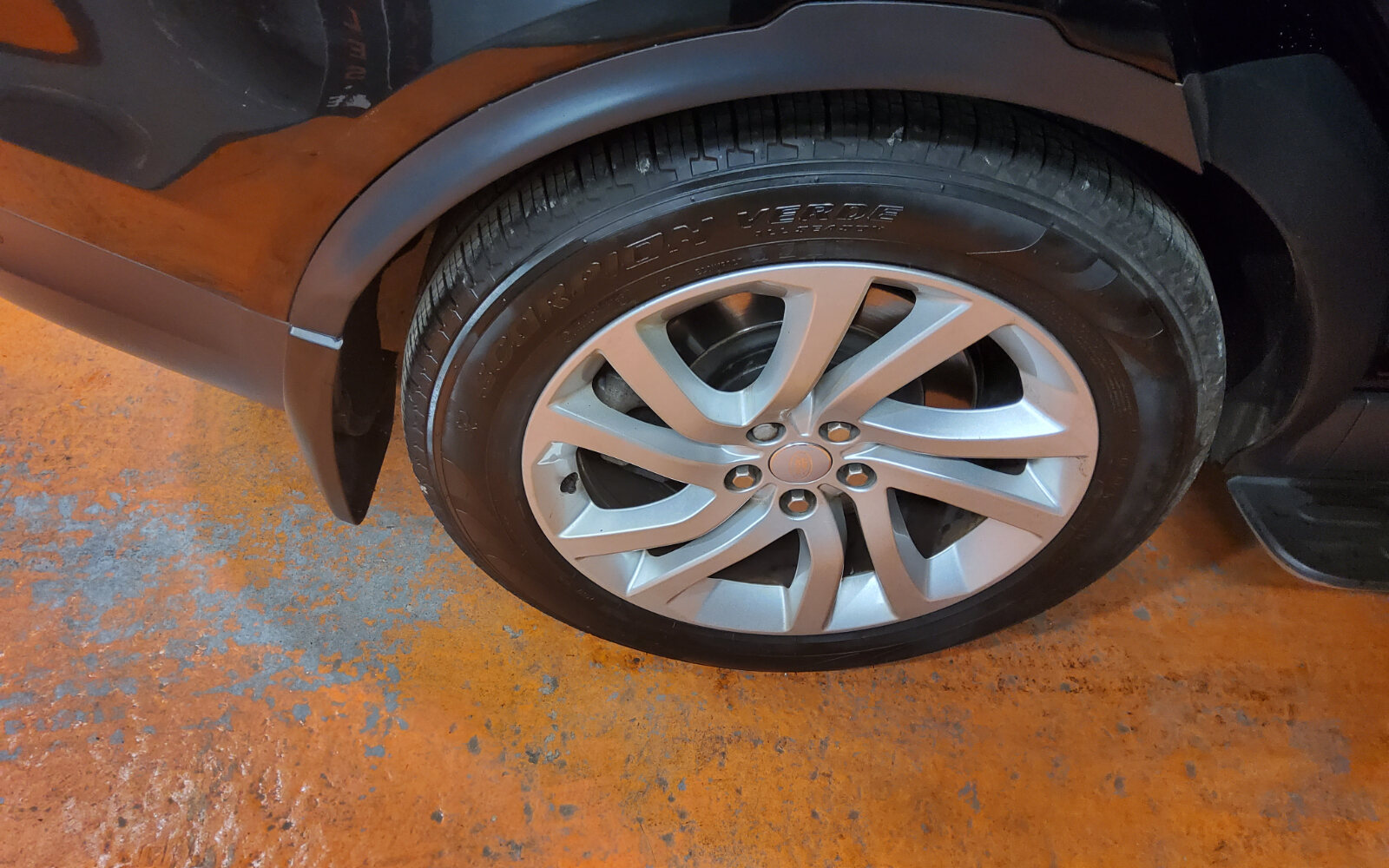 Land Rover Discovery 