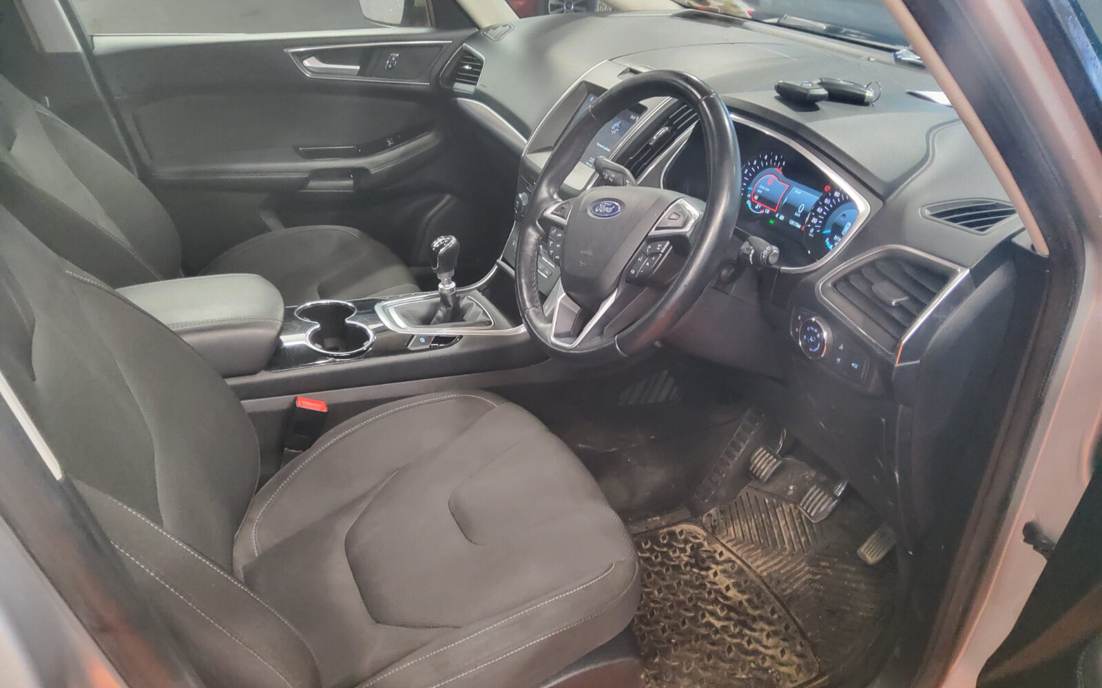 Ford S-Max 2.0 TDCi 150PS Titanium