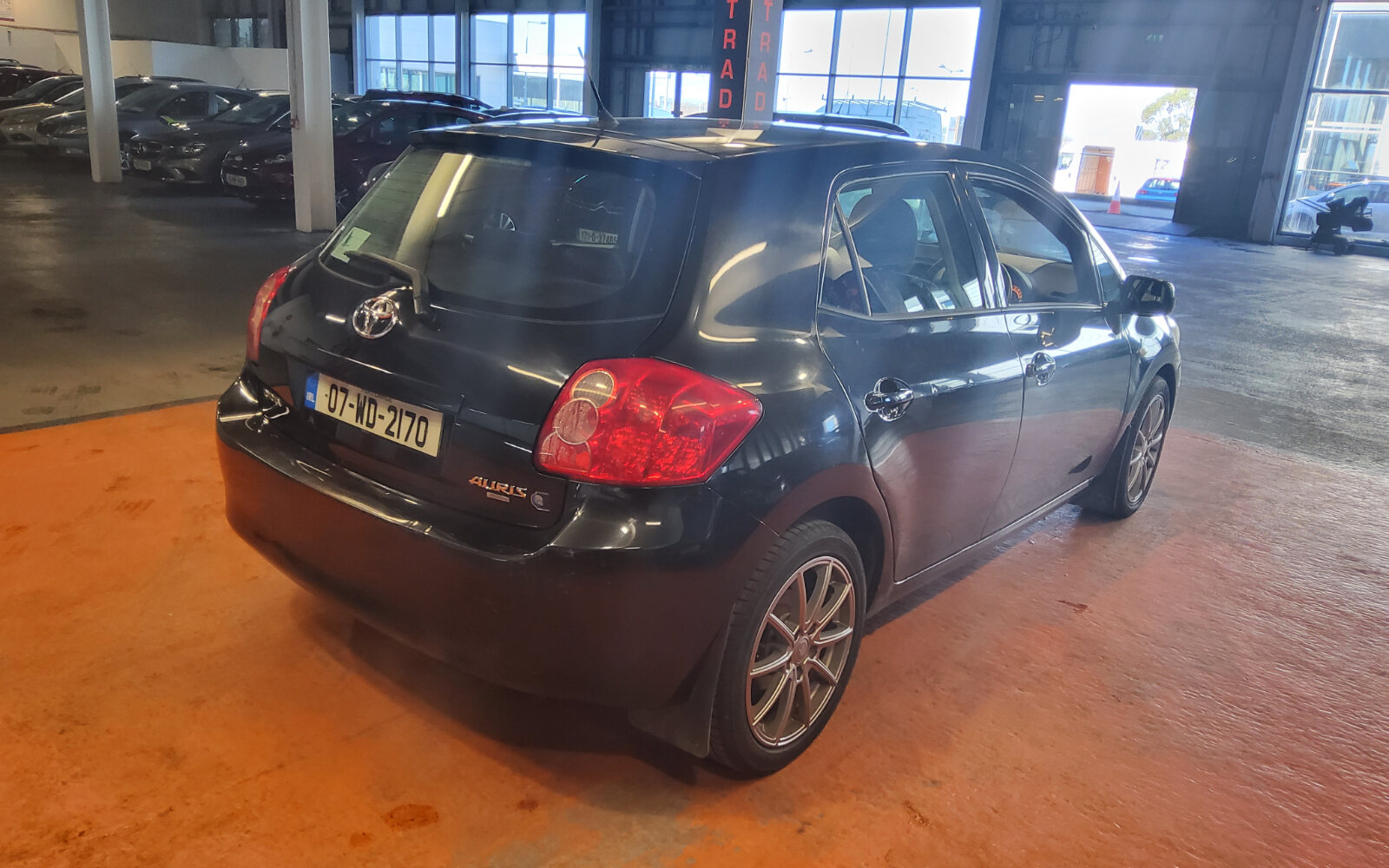 Toyota Auris 1.4 VVT-i Terra