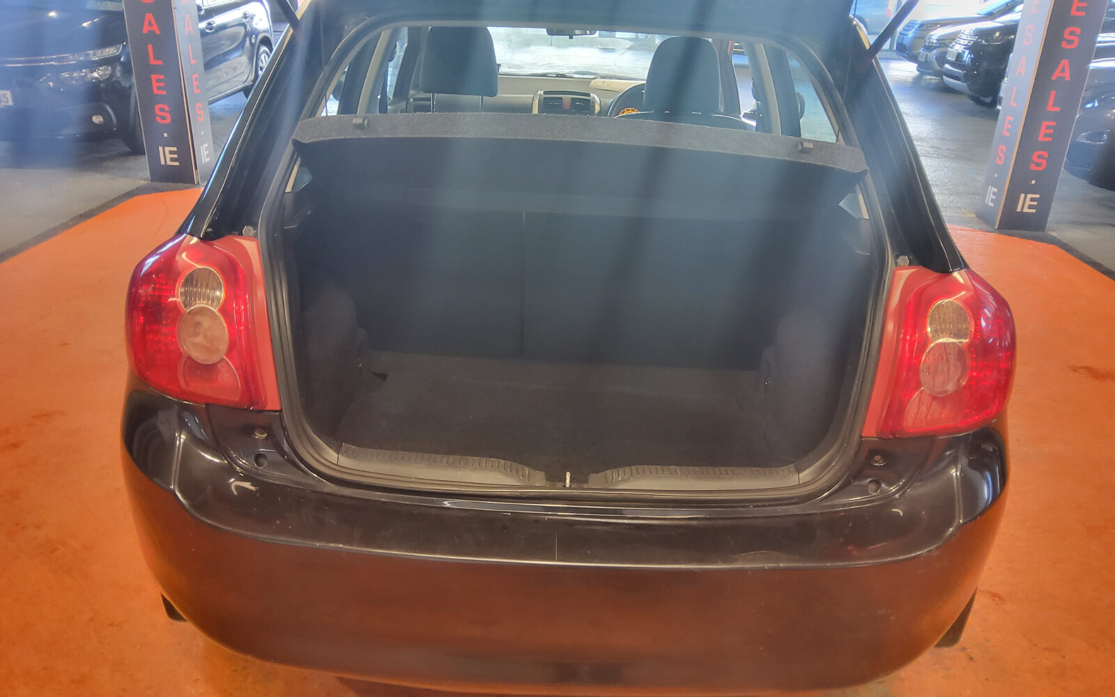 Toyota Auris 1.4 VVT-i Terra