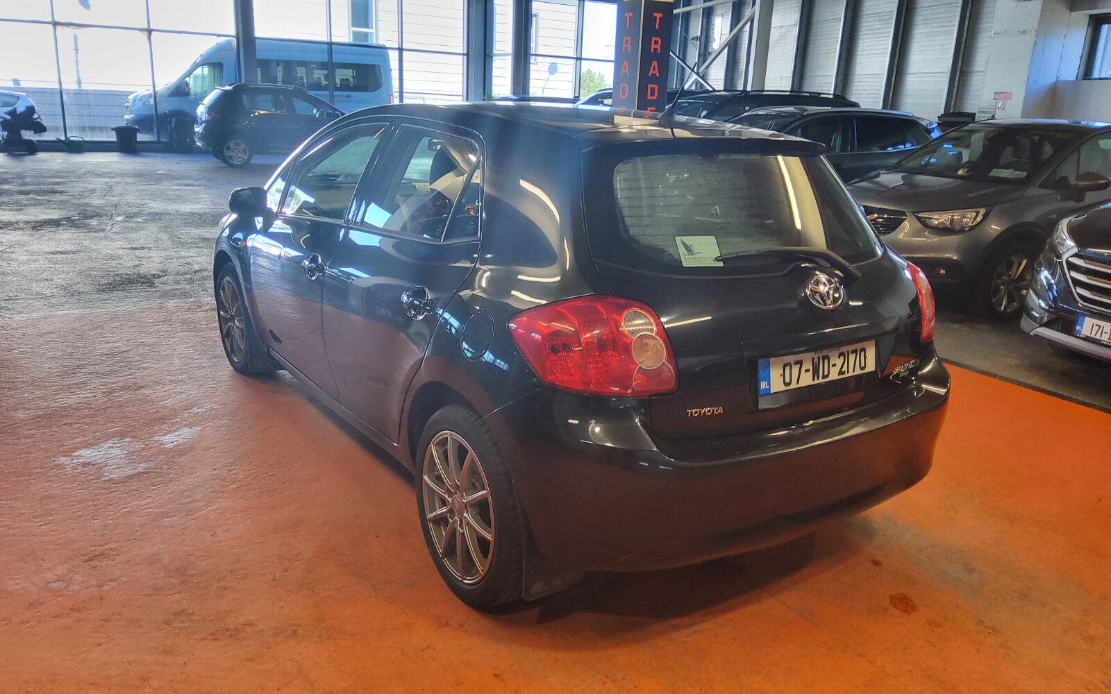 Toyota Auris 1.4 VVT-i Terra