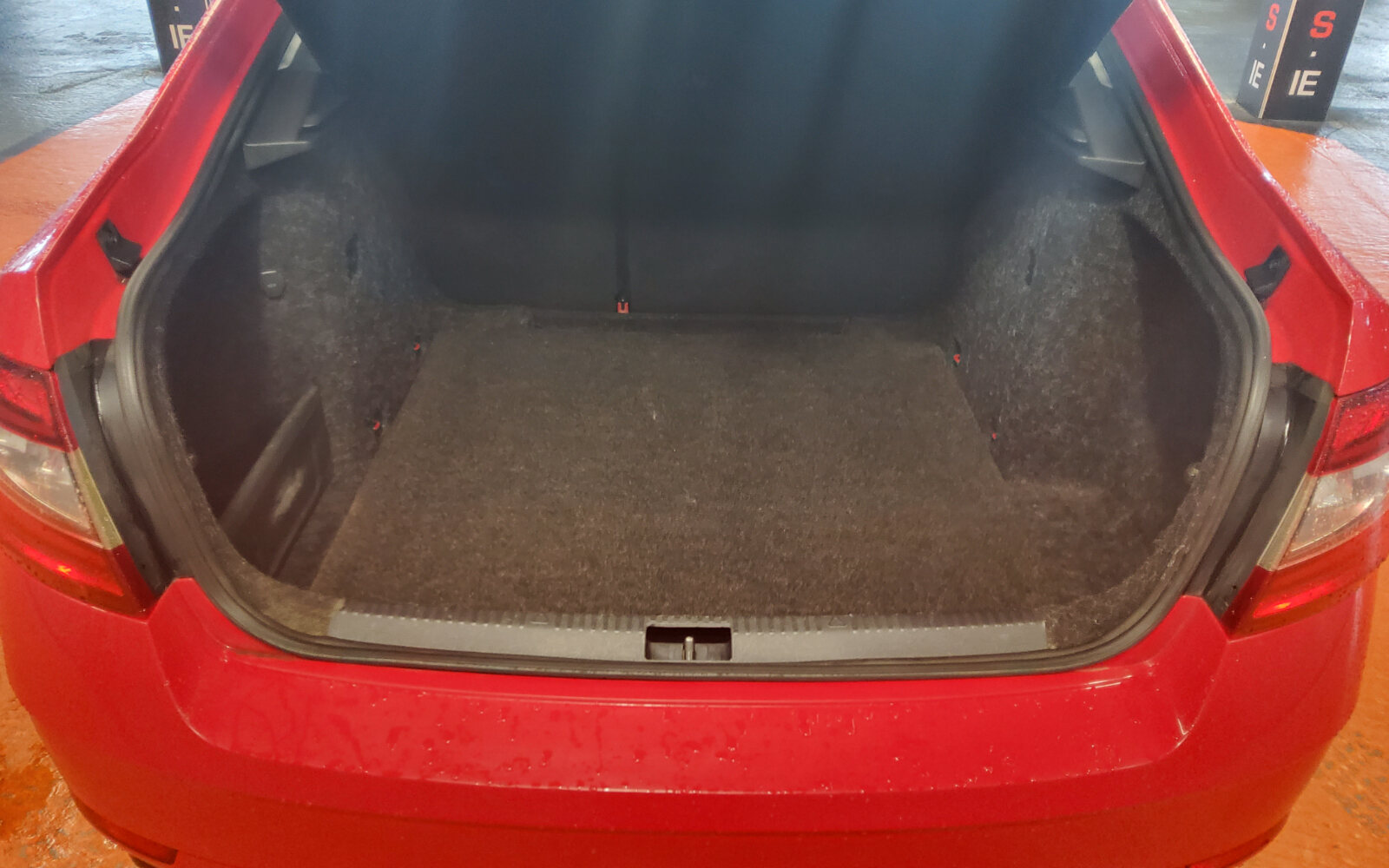 Skoda Octavia AMBITION 1.6TDI 115HP DSG