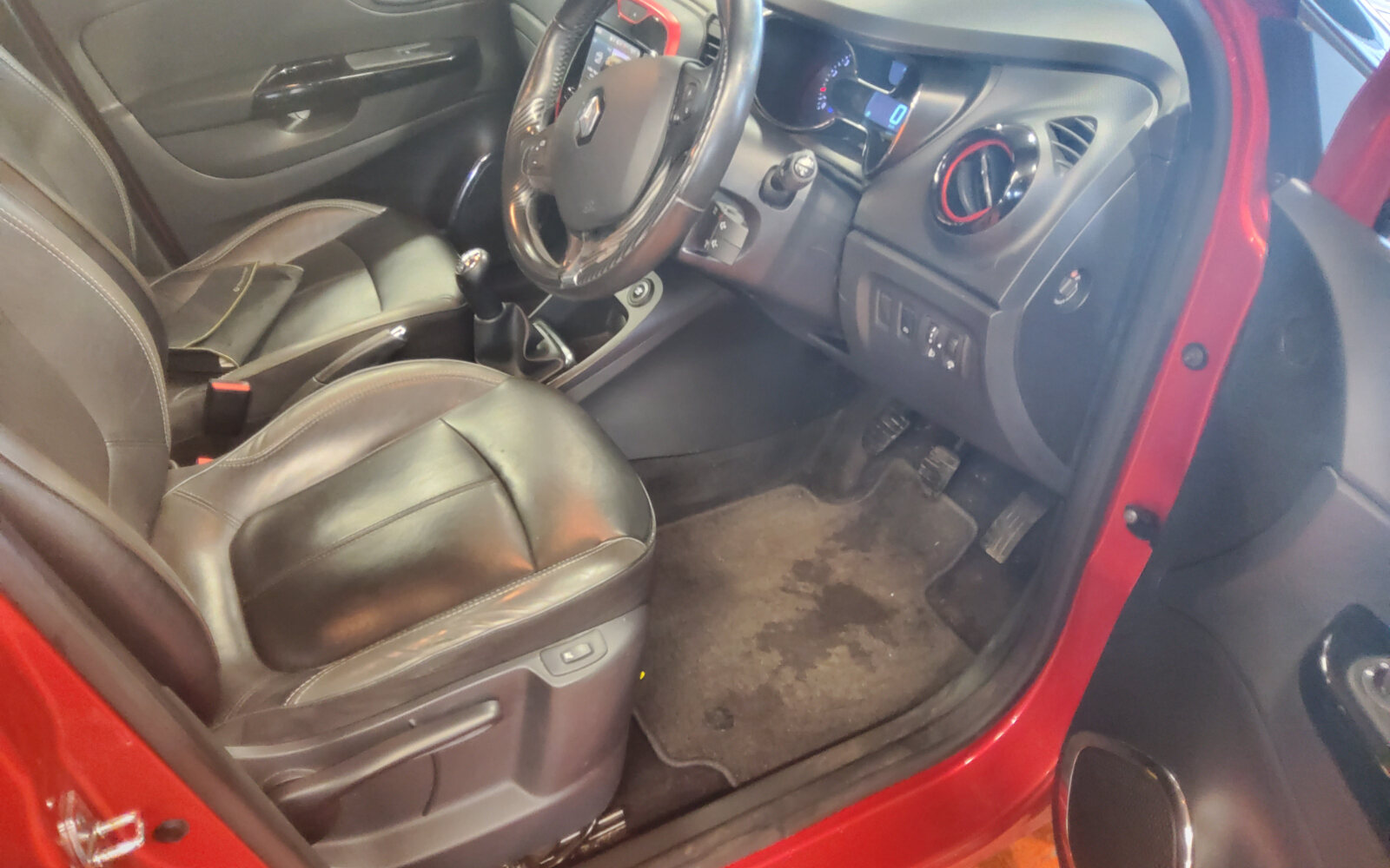 Renault Captur dCi 90 S&S SIGNATURE