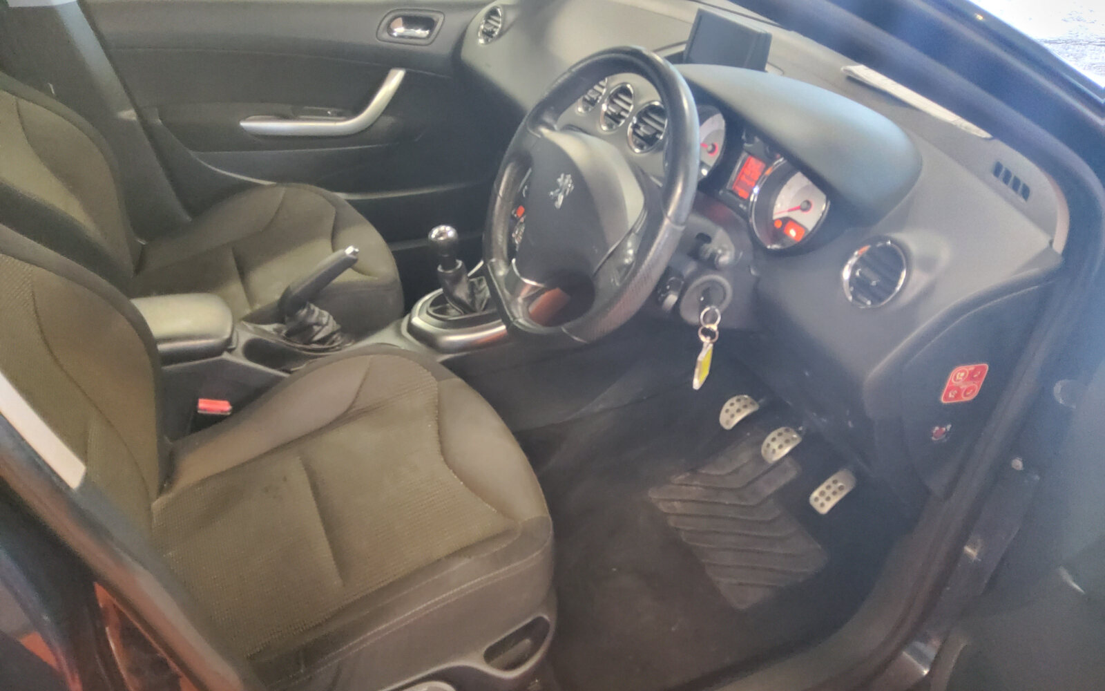 Peugeot 308 1.6 HDI 92bhp Active Sat Nav Rev Cam SRF