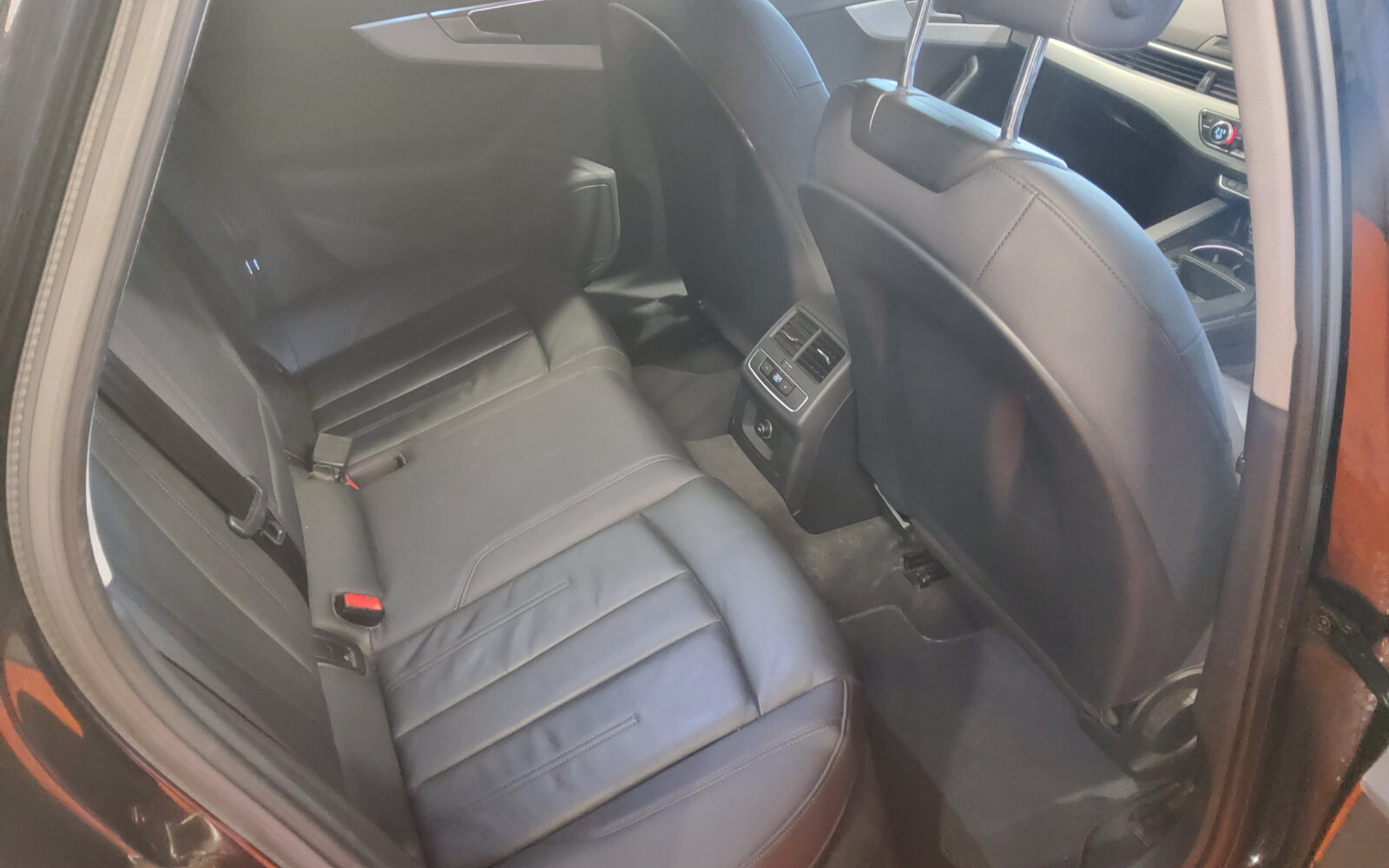 Audi A4 35 TDI 163HP S Tronic SE