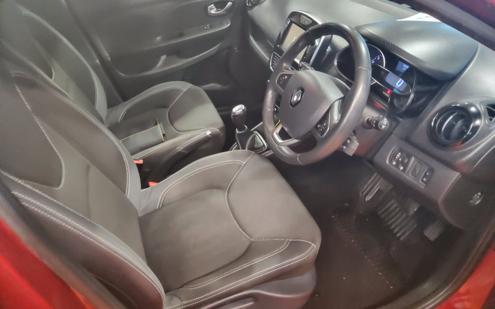 Renault Clio 1.5 DCI 90 ECO DYNAMIQUE NAV