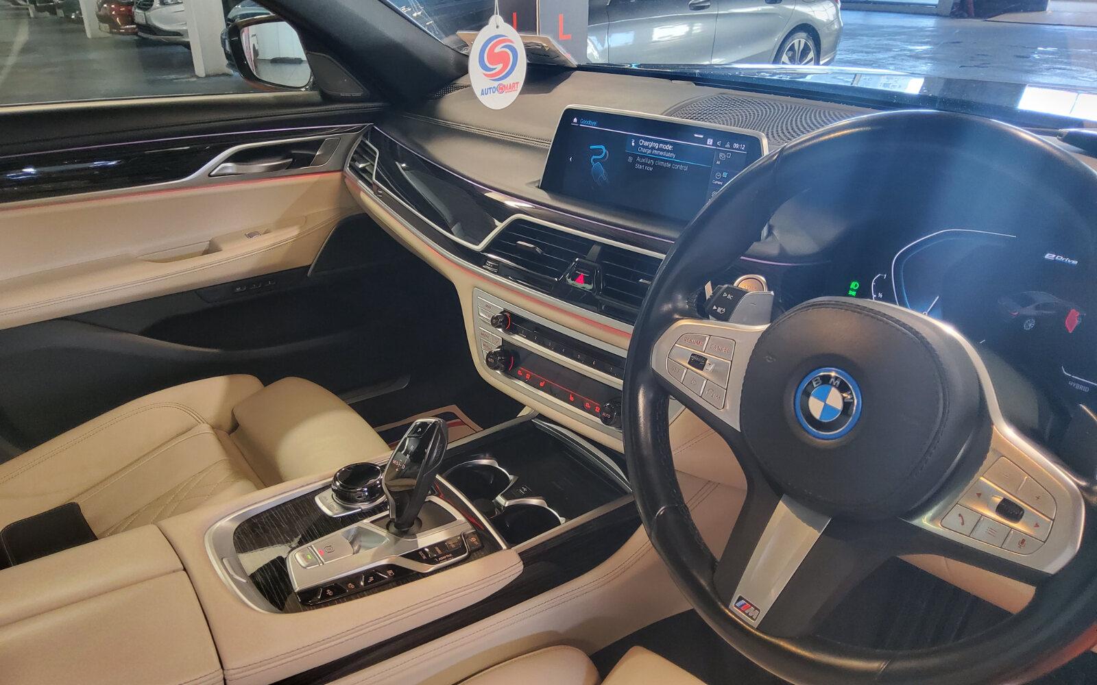 BMW 7-Series 