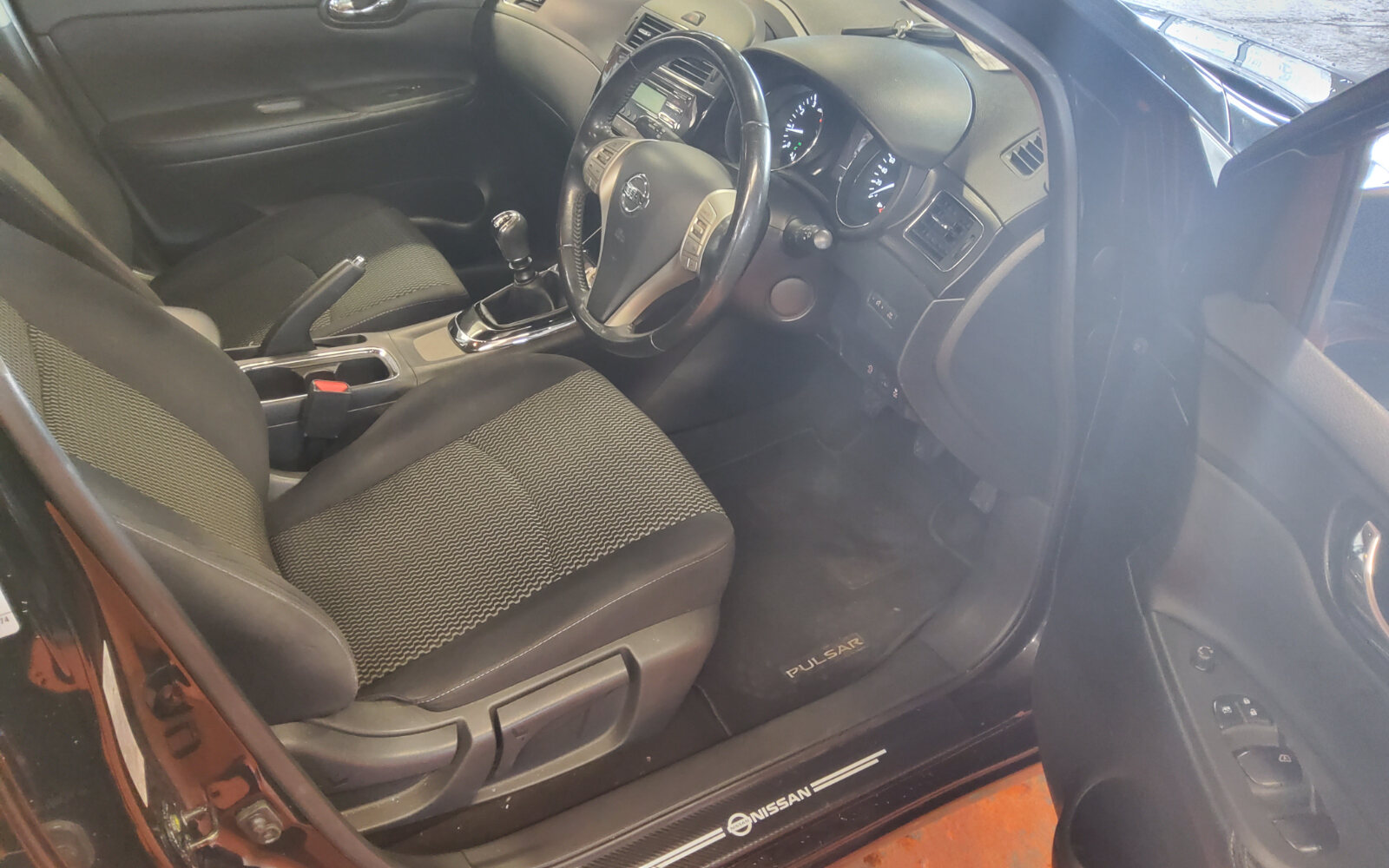 Nissan Pulsar 1.2 SV